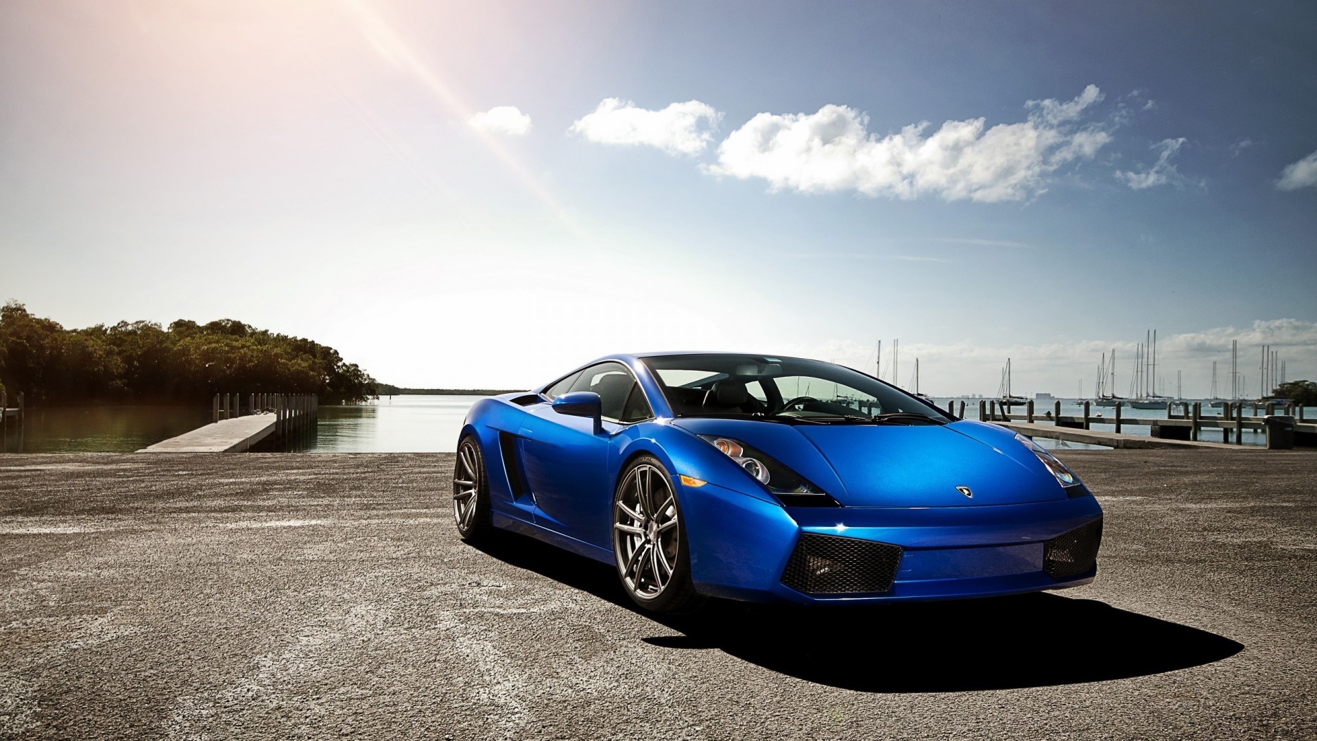Blue Lamborghini Gallardo LP560-4 by the water HD Wallpaper
