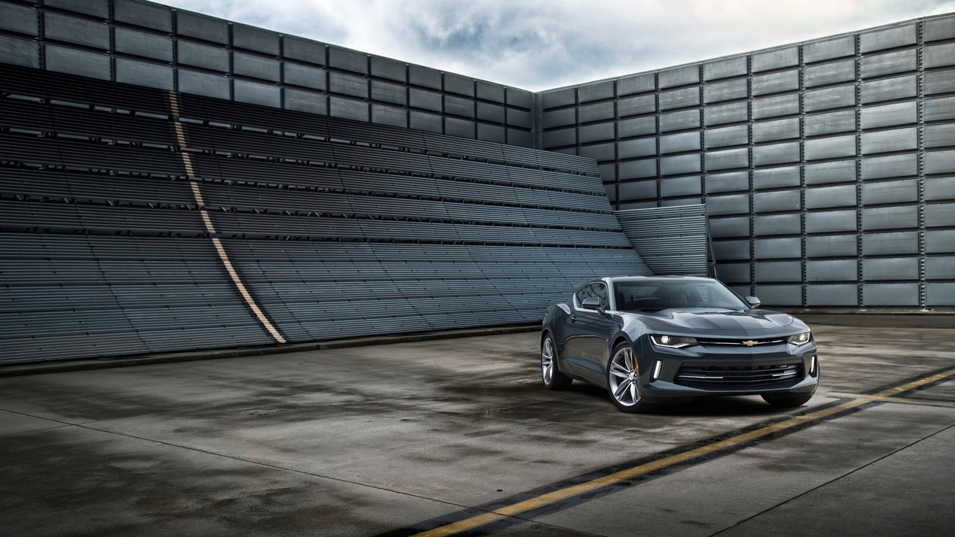 2016 Chevrolet Camaro RS parked outdoors HD Wallpaper
