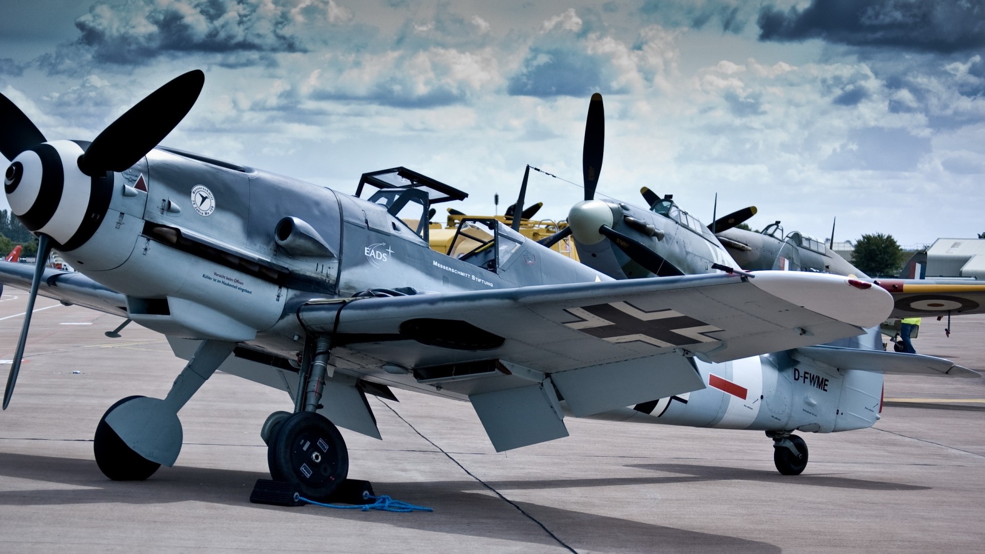 Messerschmitt Bf 109 Fighter Planes on Tarmac HD Wallpaper