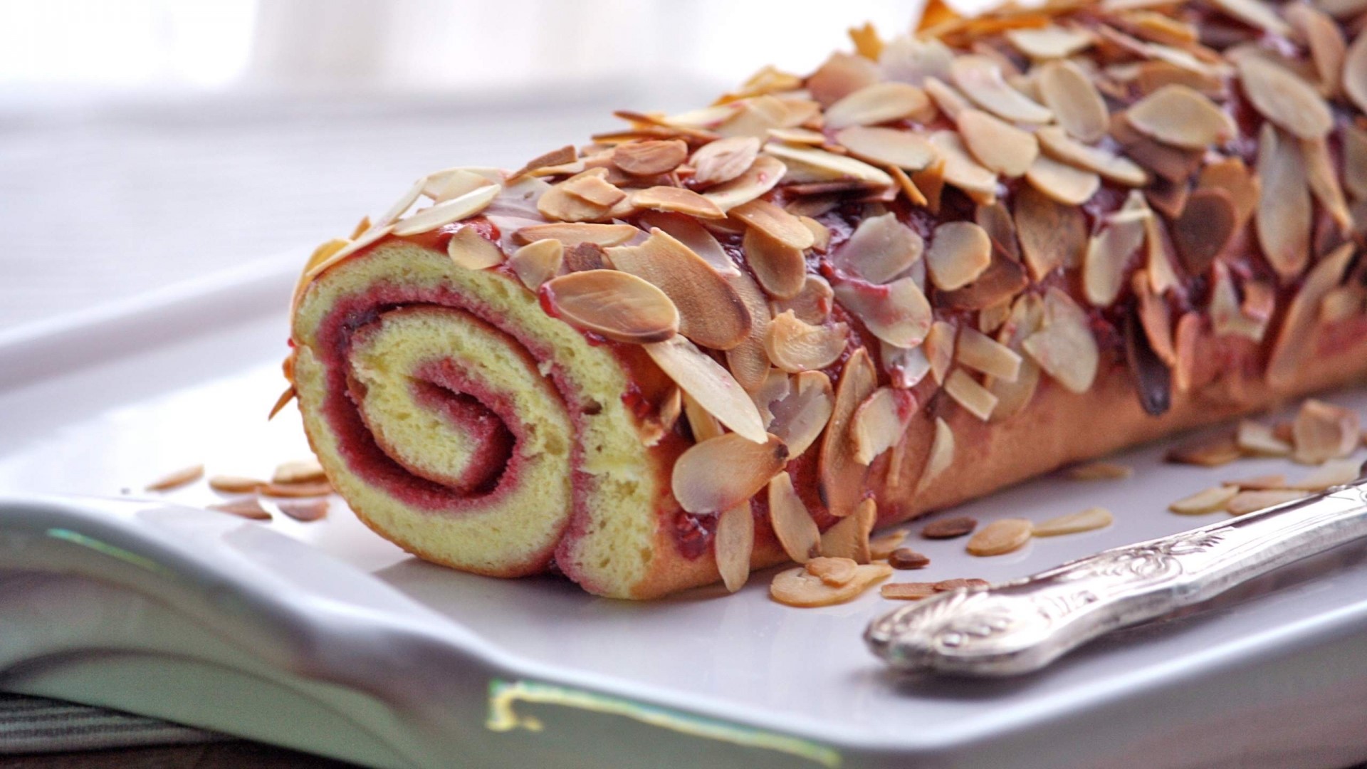 Almond and Raspberry Roll Cake HD Wallpaper