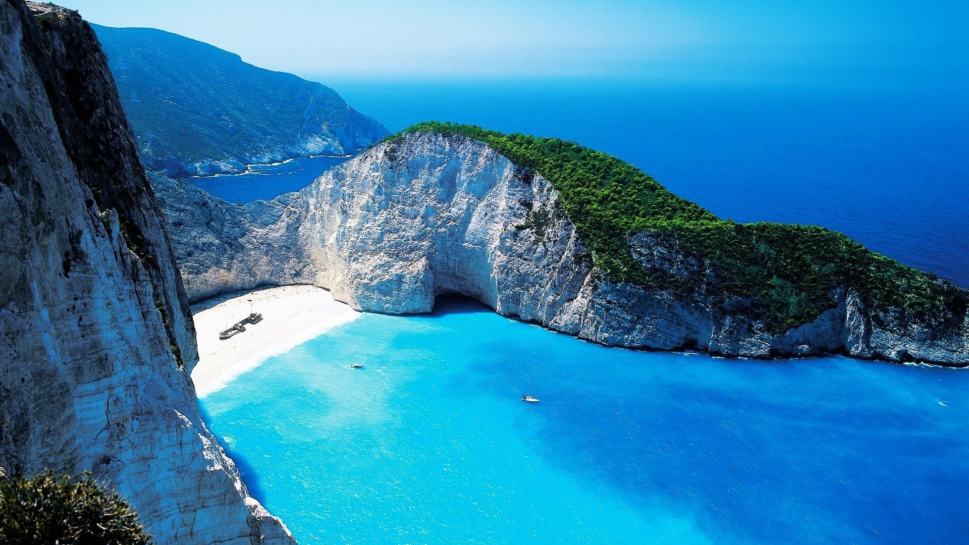 Navagio Shipwreck Beach, Greece HD Wallpaper