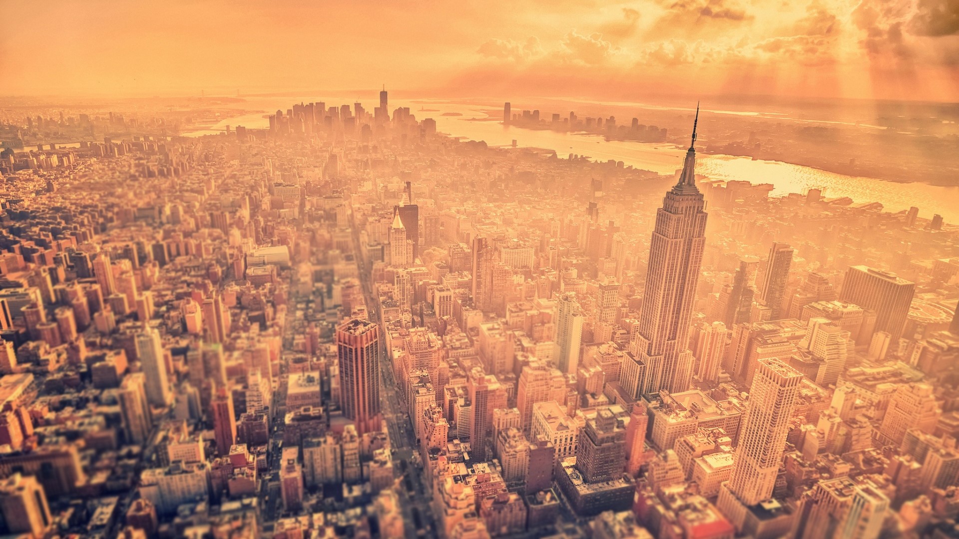 New York City Skyline with Empire State Building at Sunset HD Wallpaper