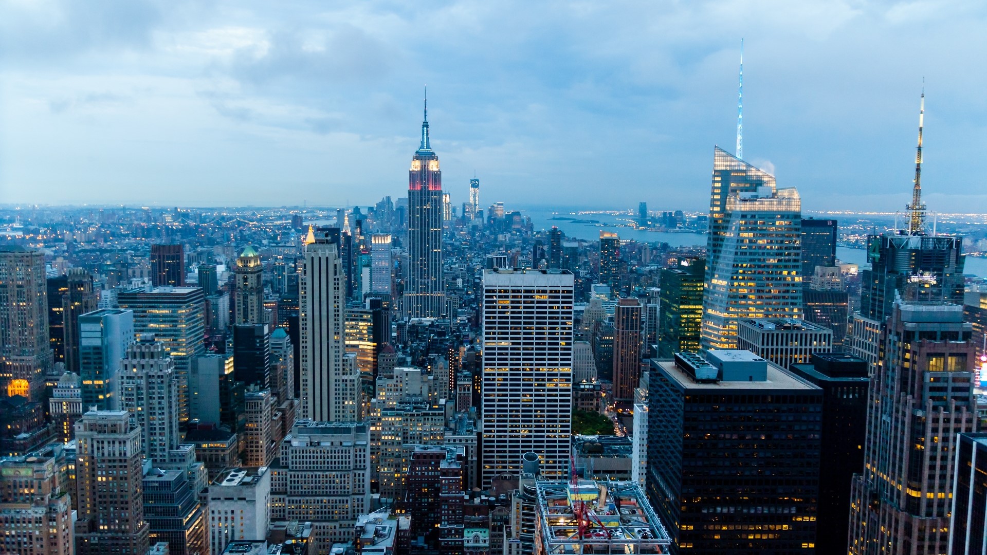 New York City Skyline at Dusk HD Wallpaper