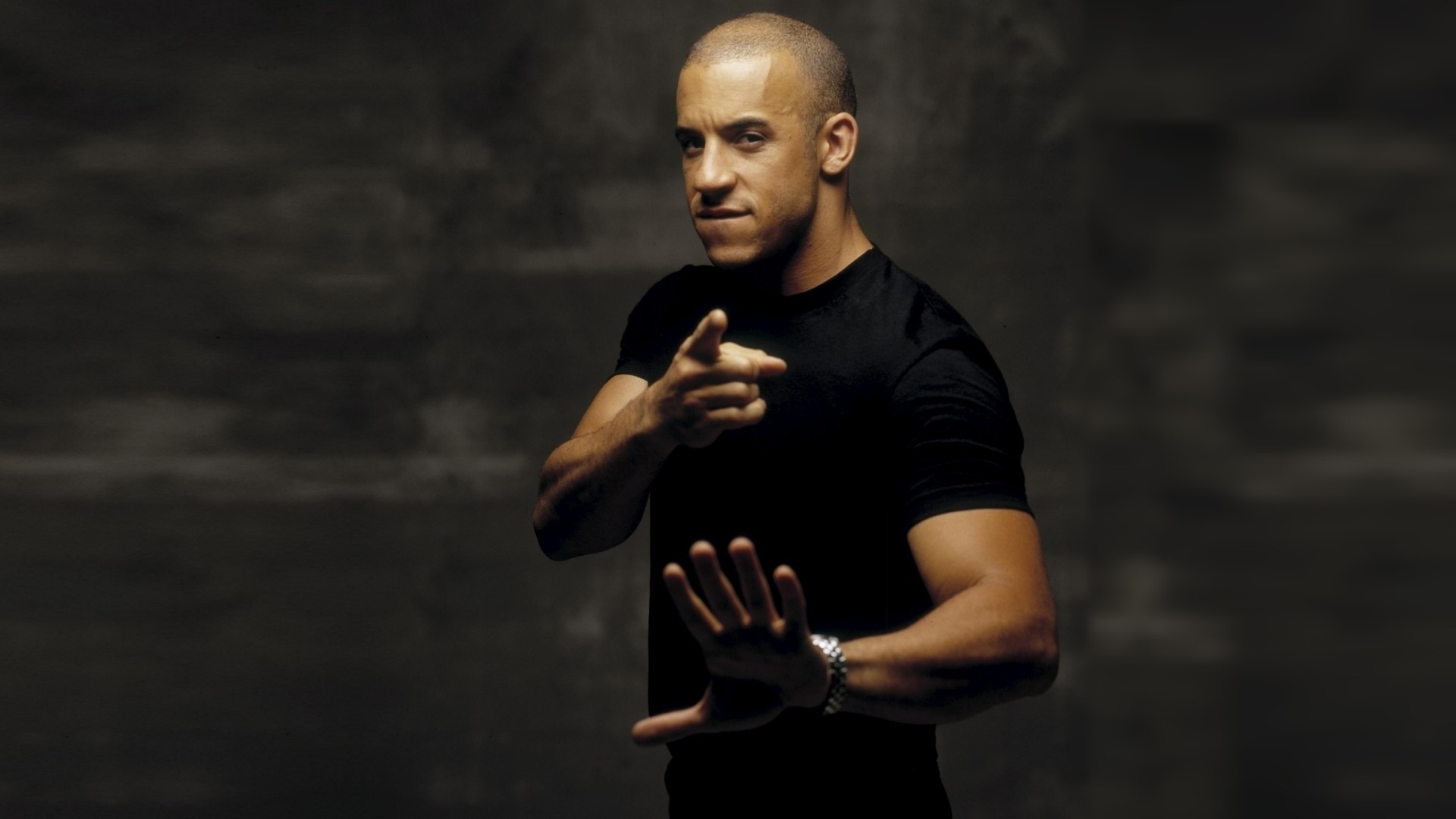 Vin Diesel posing HD Wallpaper
