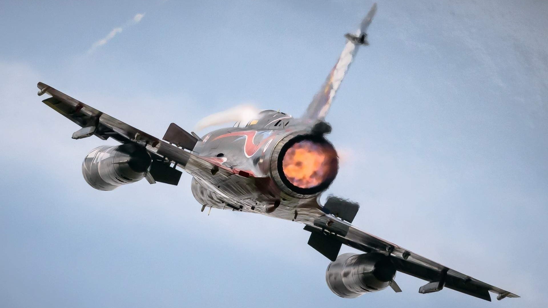 Mirage 2000N fighter jet in flight HD Wallpaper