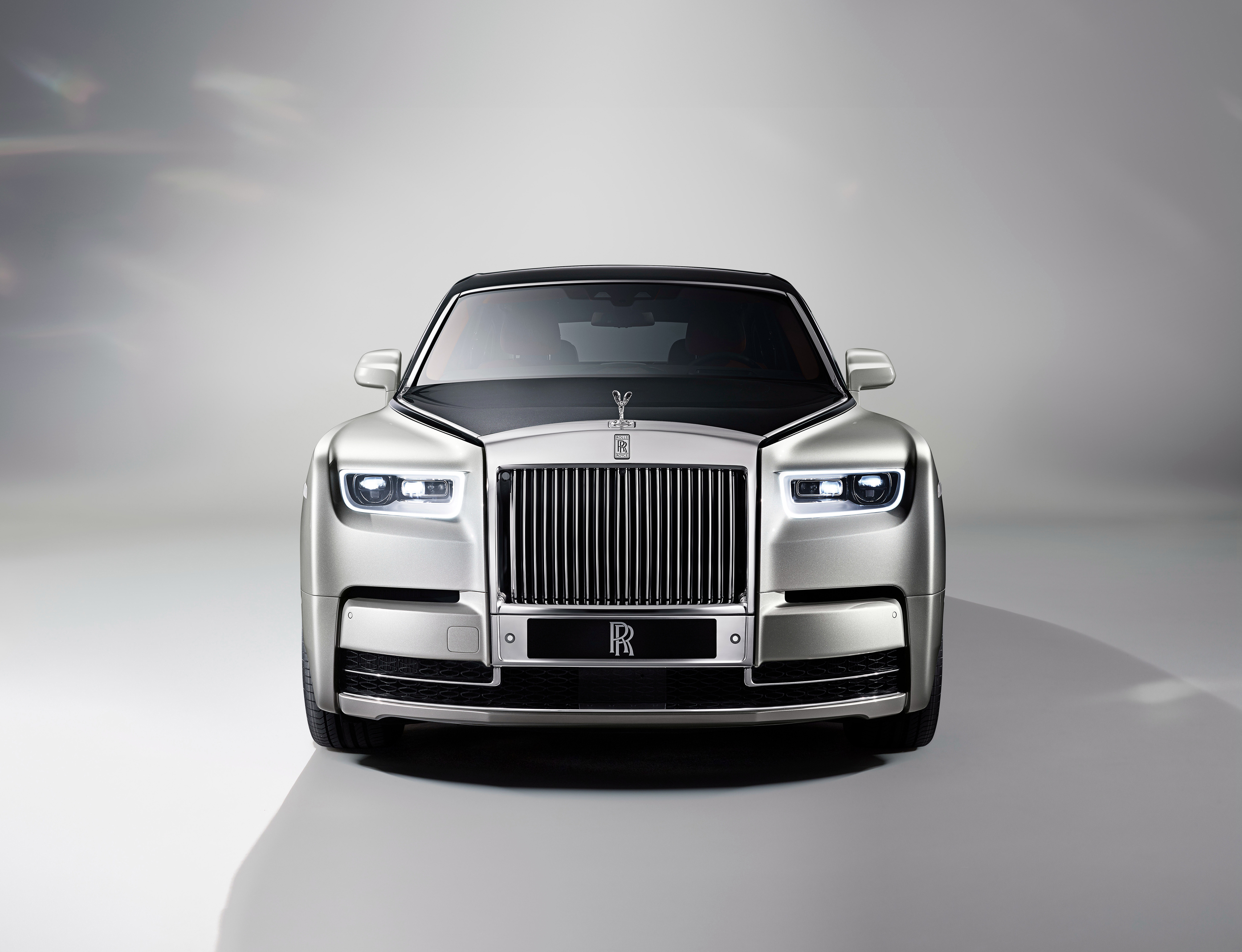 Rolls-Royce Phantom HD Wallpaper