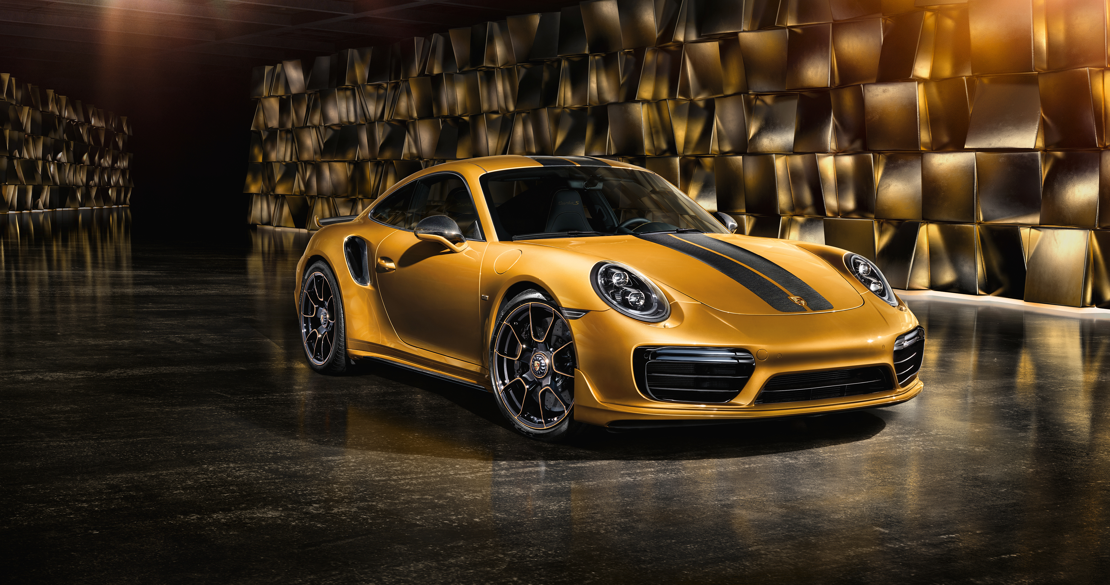 Porsche 911 Turbo S Exclusive Series in gold HD Wallpaper