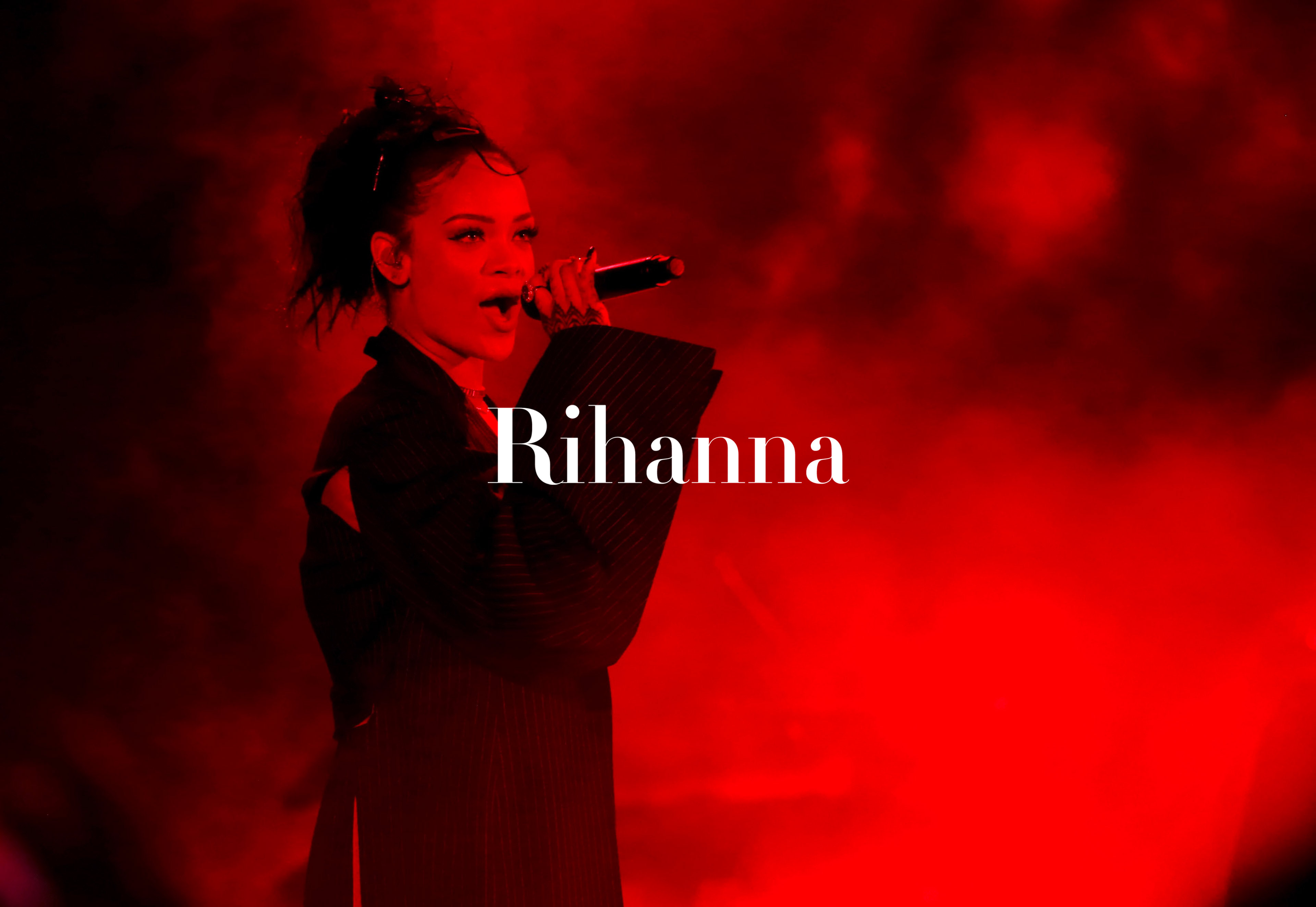 Rihanna performing live in 4K HD Wallpaper