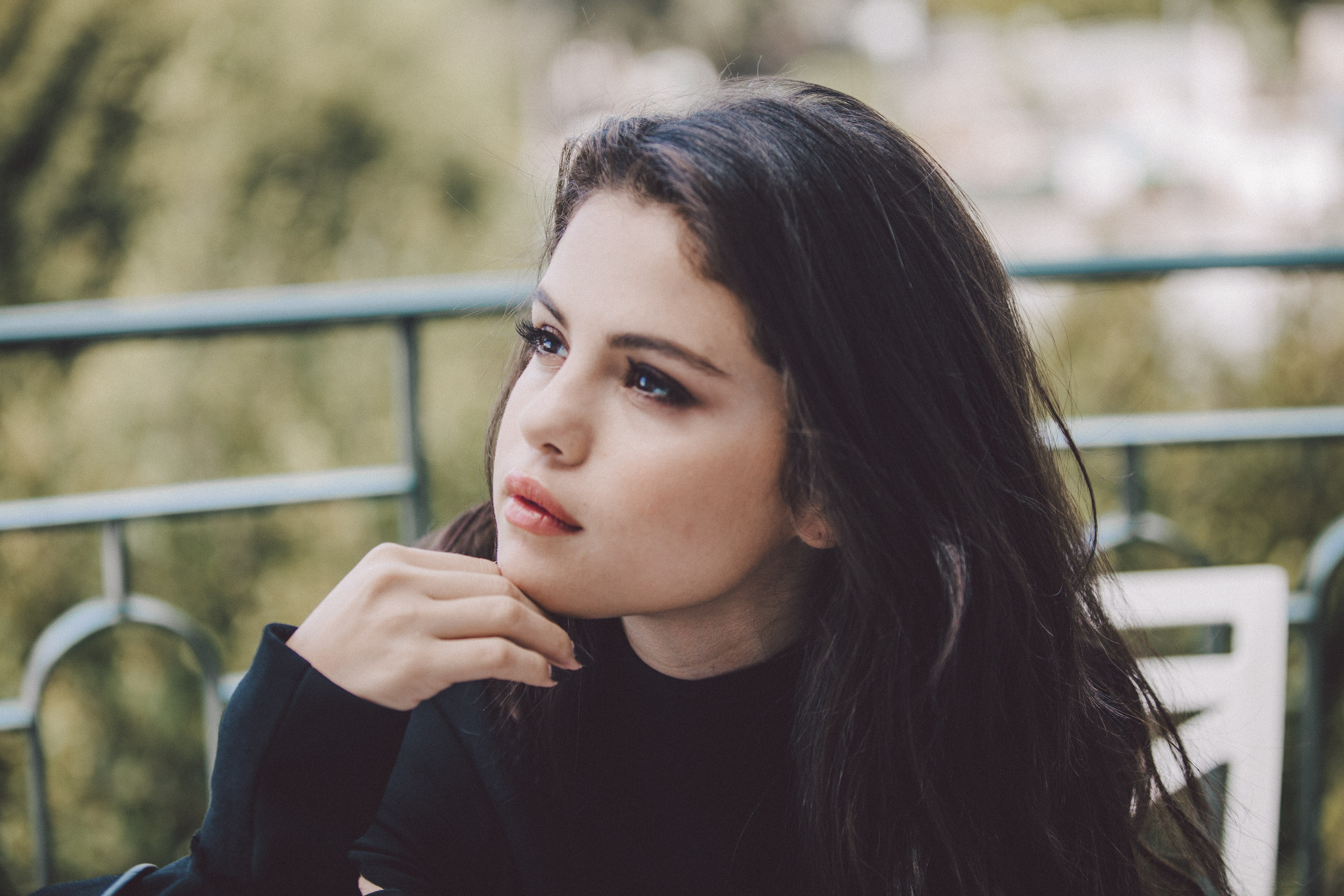 Selena Gomez 4K HD Wallpaper