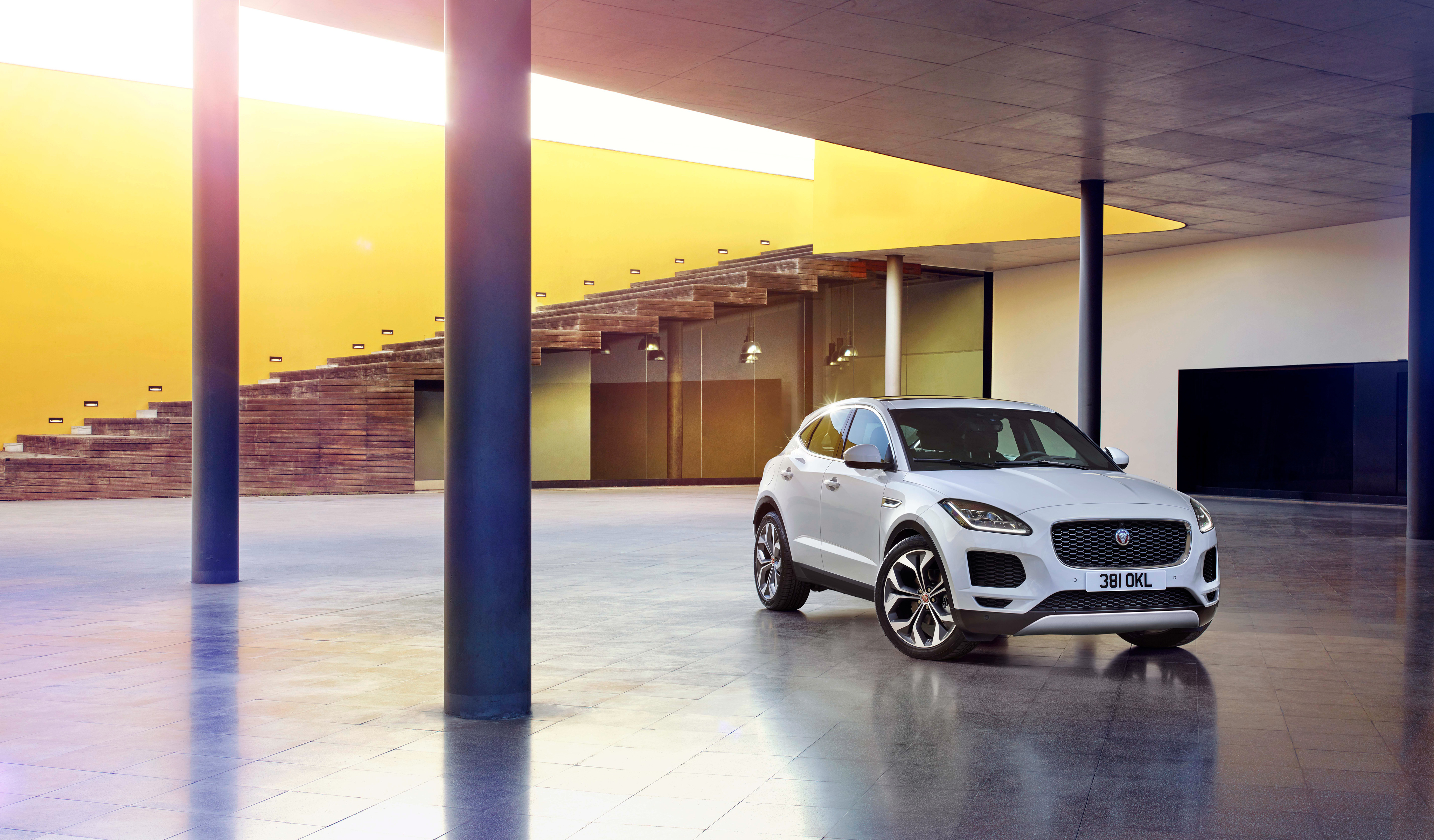 2018 Jaguar E-Pace 4K HD Wallpaper