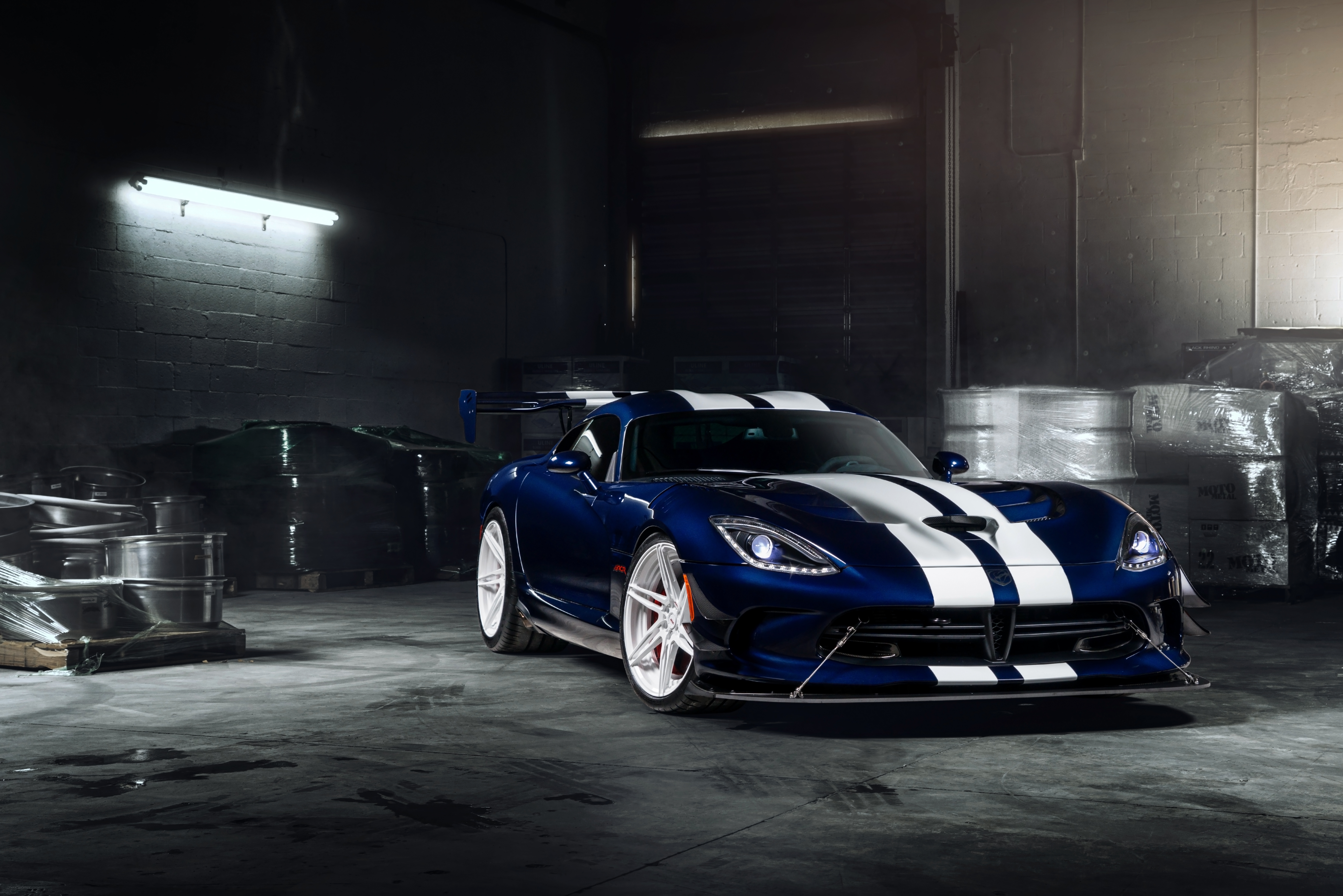 Dodge Viper ACR with ADV1 Wheels in warehouse HD Wallpaper