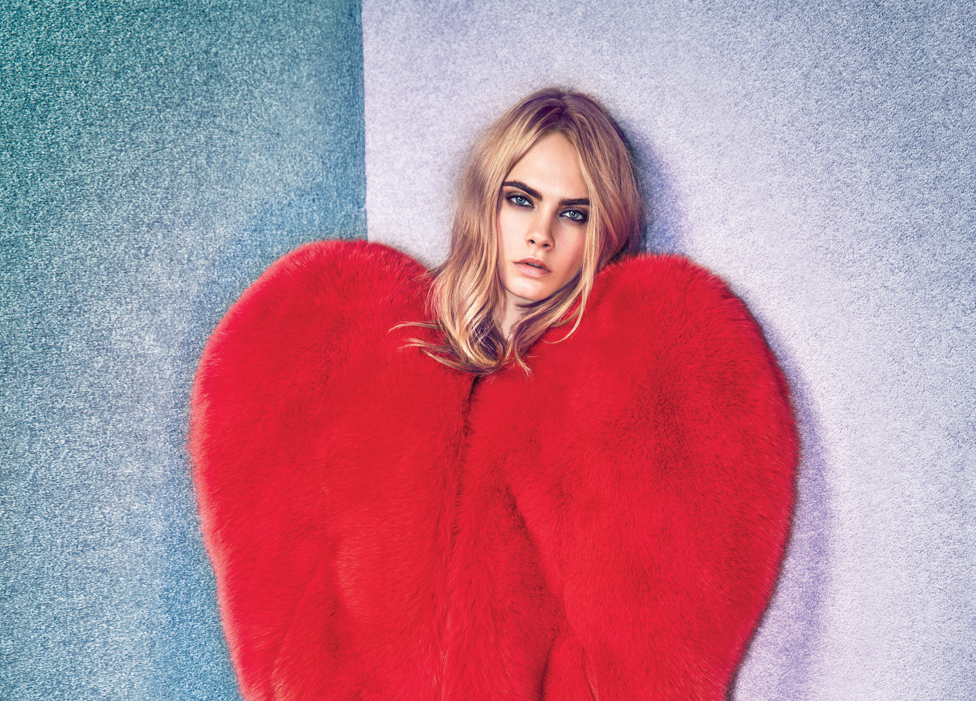 Cara Delevingne in red fur coat HD Wallpaper