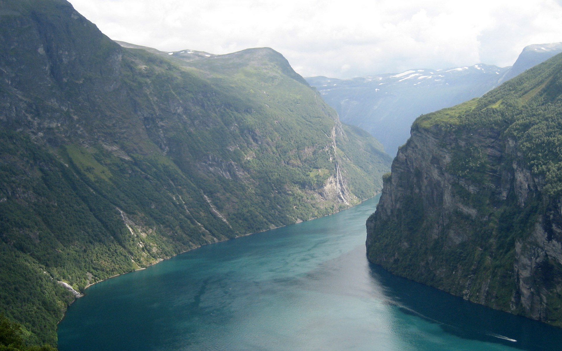 Geirangerfjord, Norway HD Wallpaper