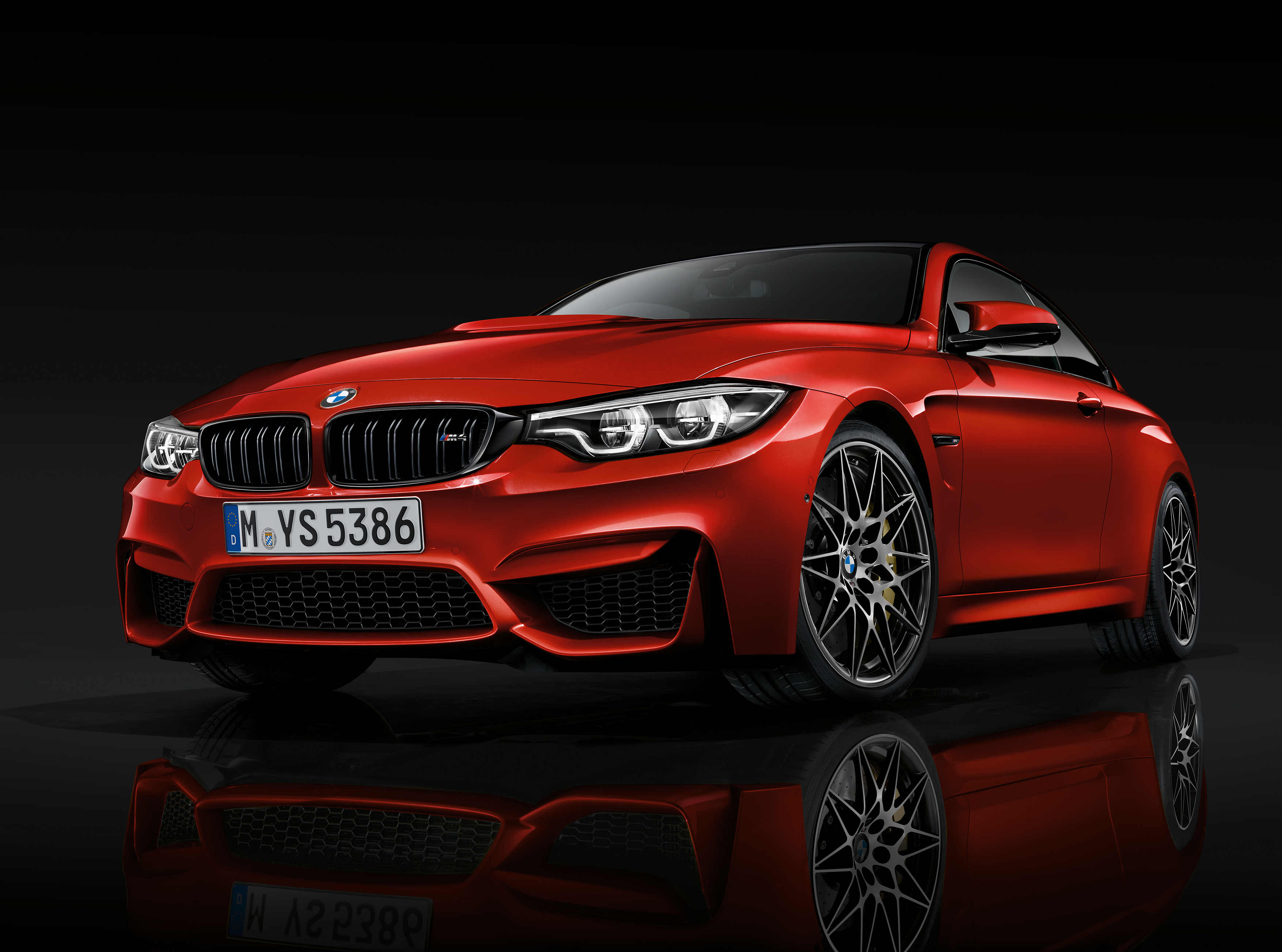 2017 BMW M4 Coupe HD Wallpaper