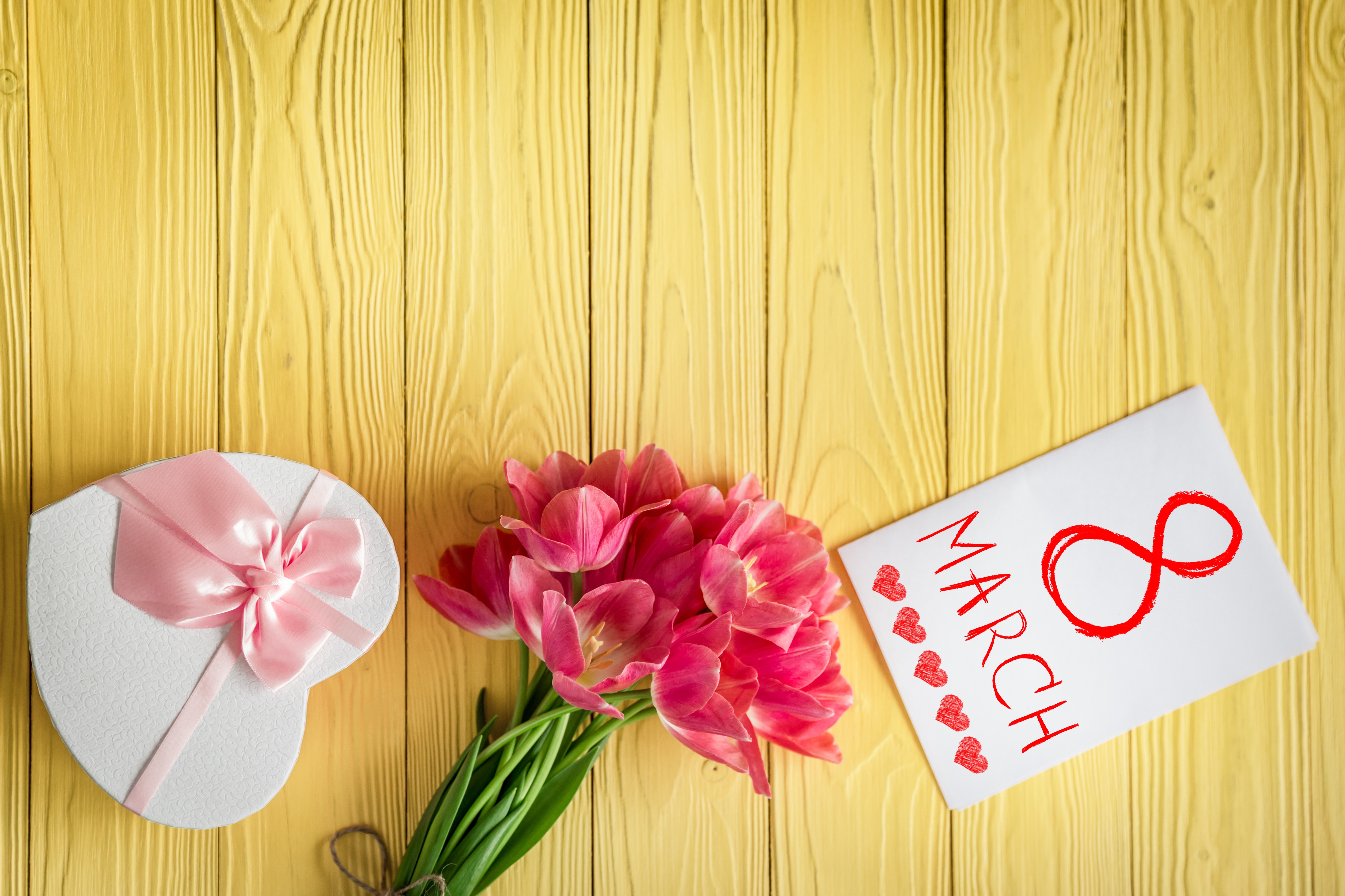 Pink Tulips and Heart Gift Box for March 8 HD Wallpaper