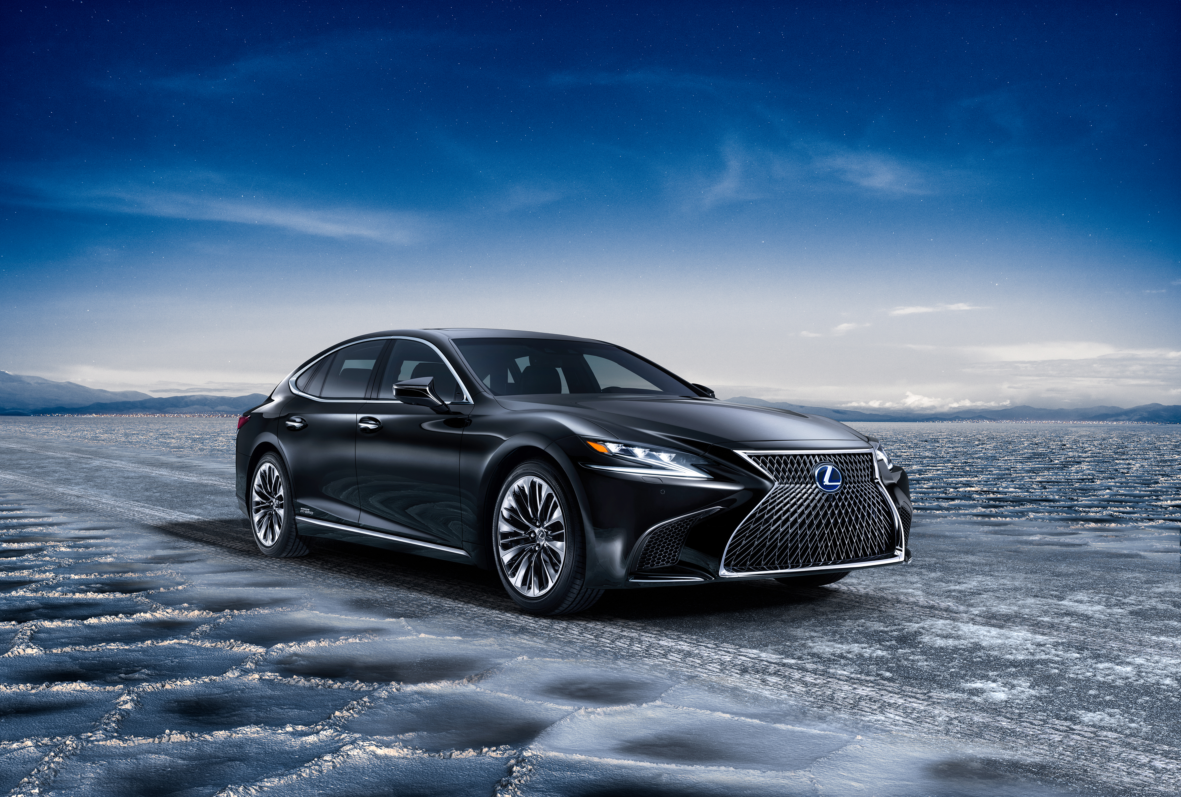 4K Lexus LS 500h on a frozen landscape HD Wallpaper