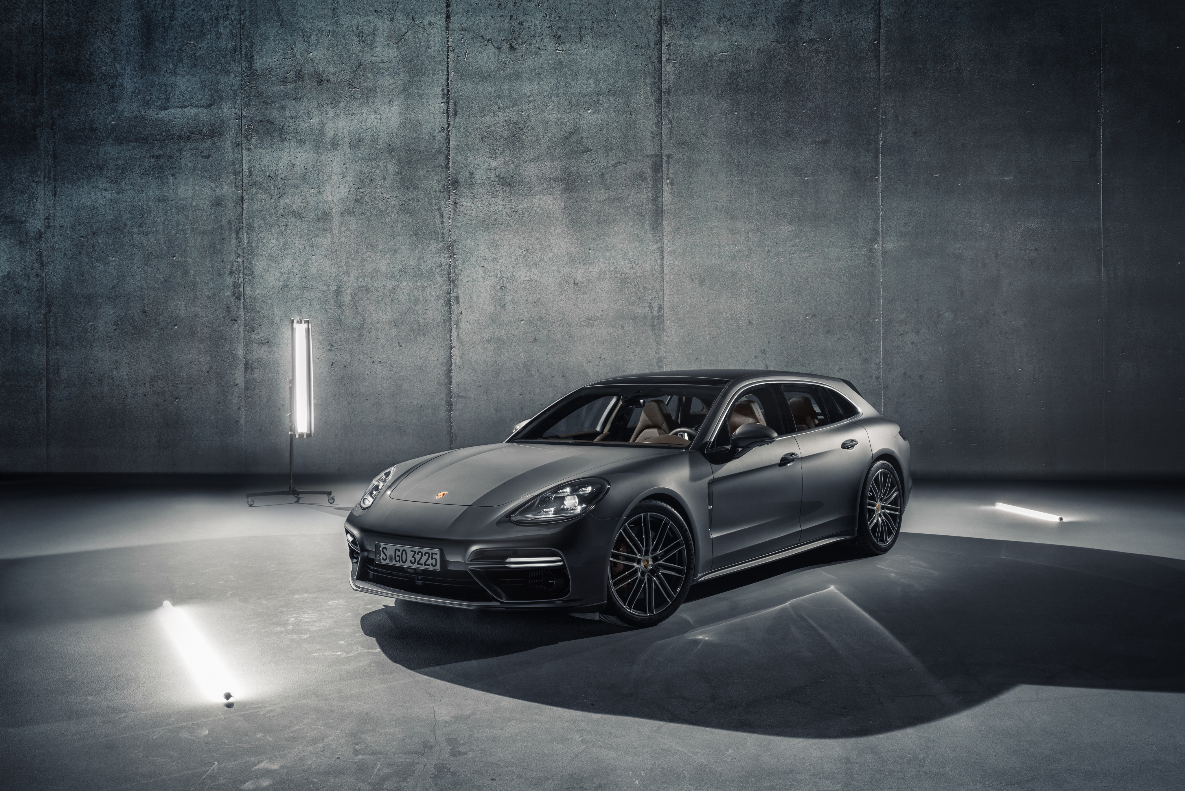 2018 Porsche Panamera Turbo Sport Turismo 4K HD Wallpaper