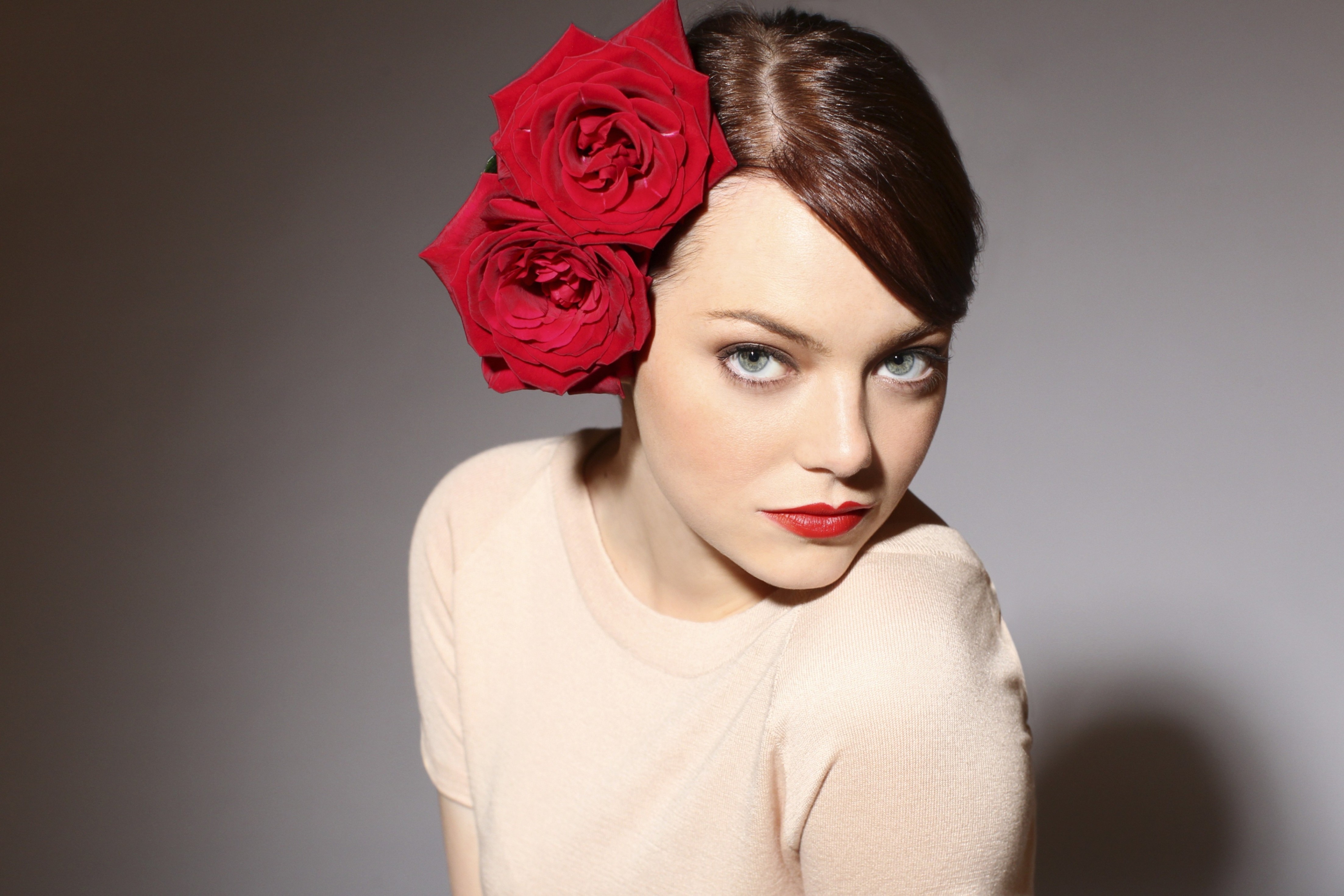 Emma Stone with Red Roses HD Wallpaper