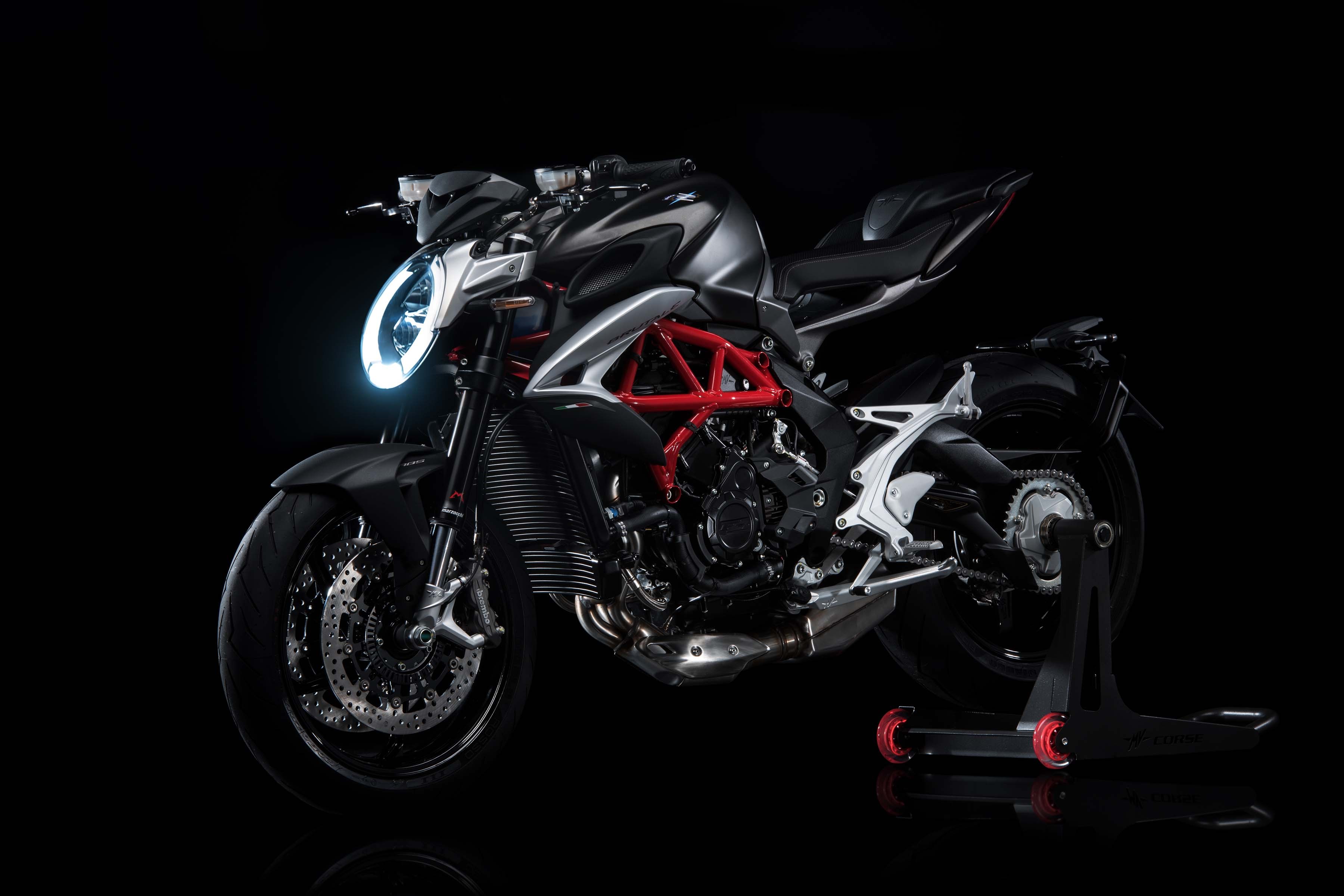 MV Agusta Brutale 800 motorcycle 4K HD Wallpaper
