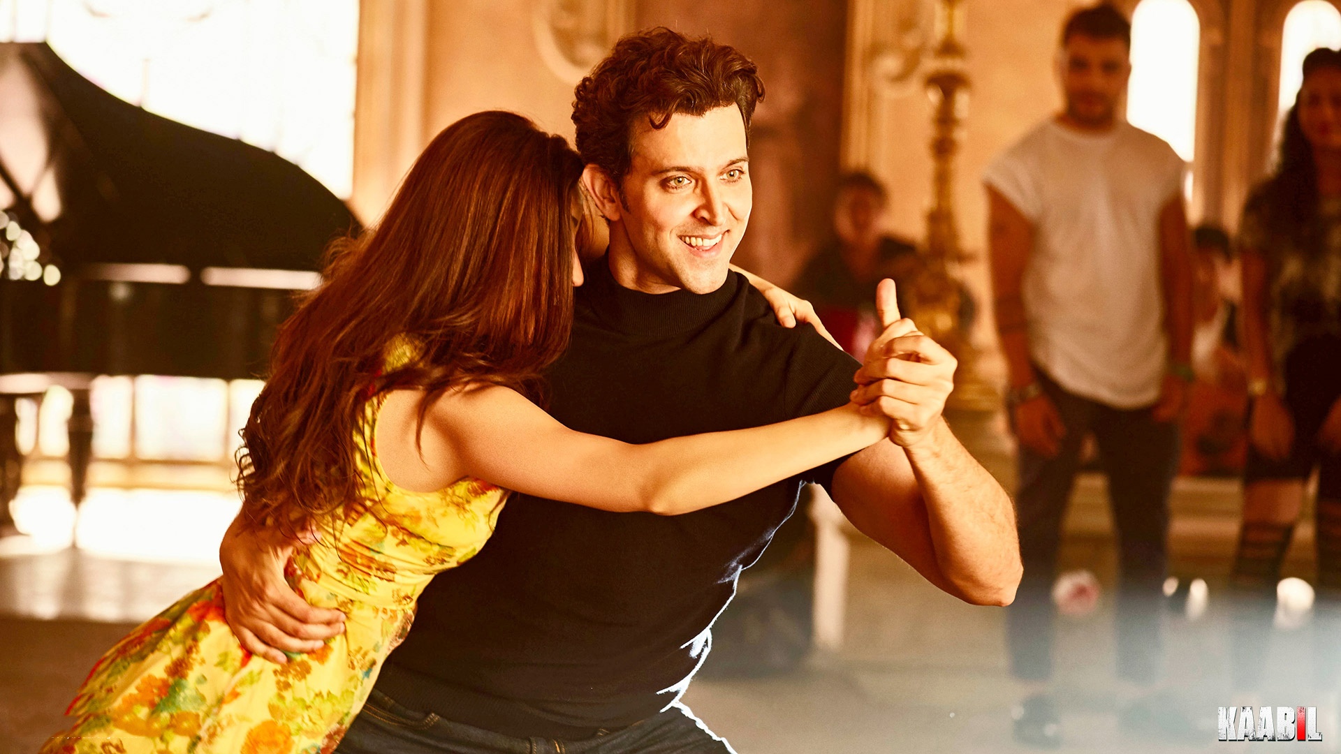 Hrithik Roshan and Yami Gautam dancing in Kaabil HD Wallpaper