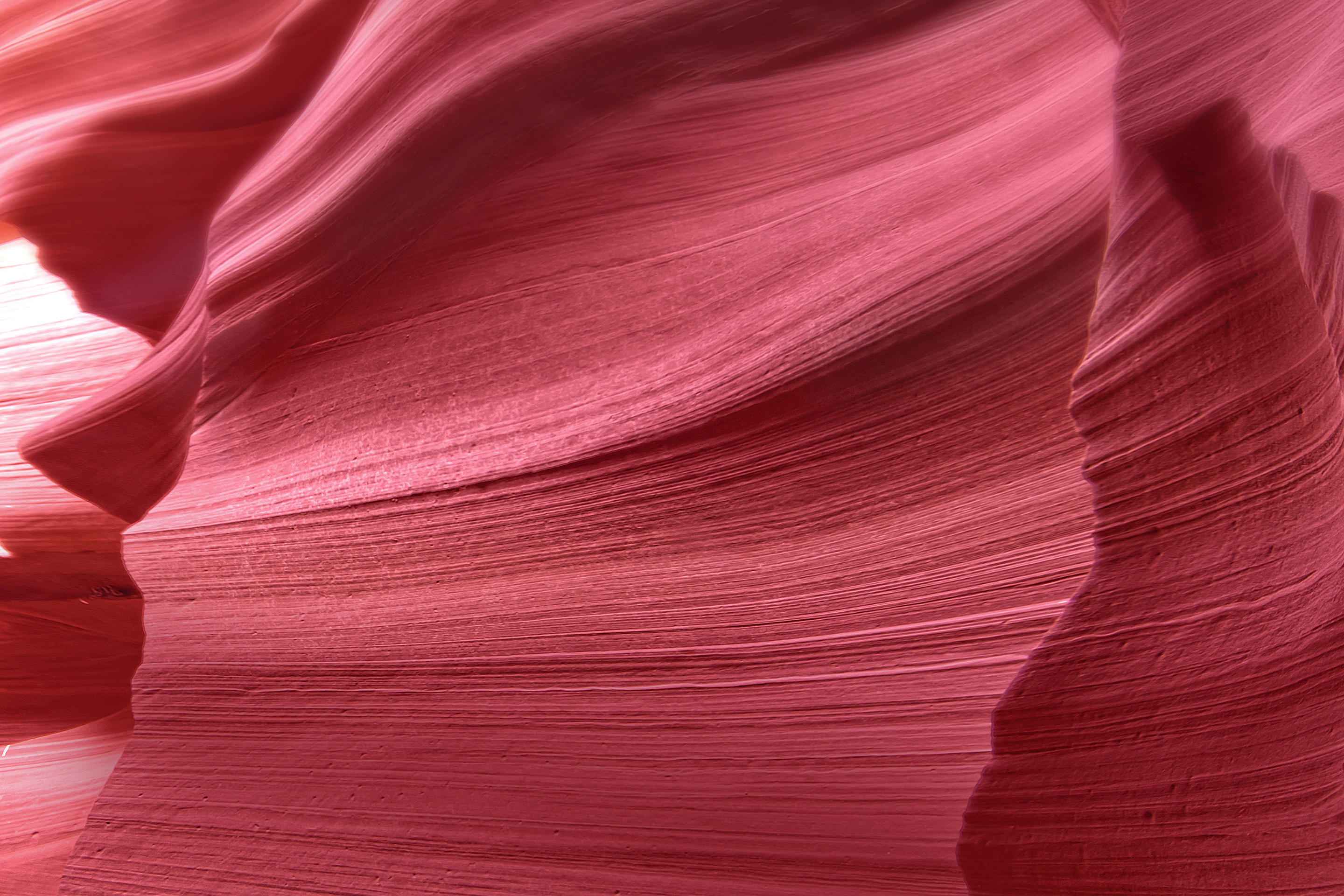 Red sandstone rock formations in a slot canyon HD Wallpaper