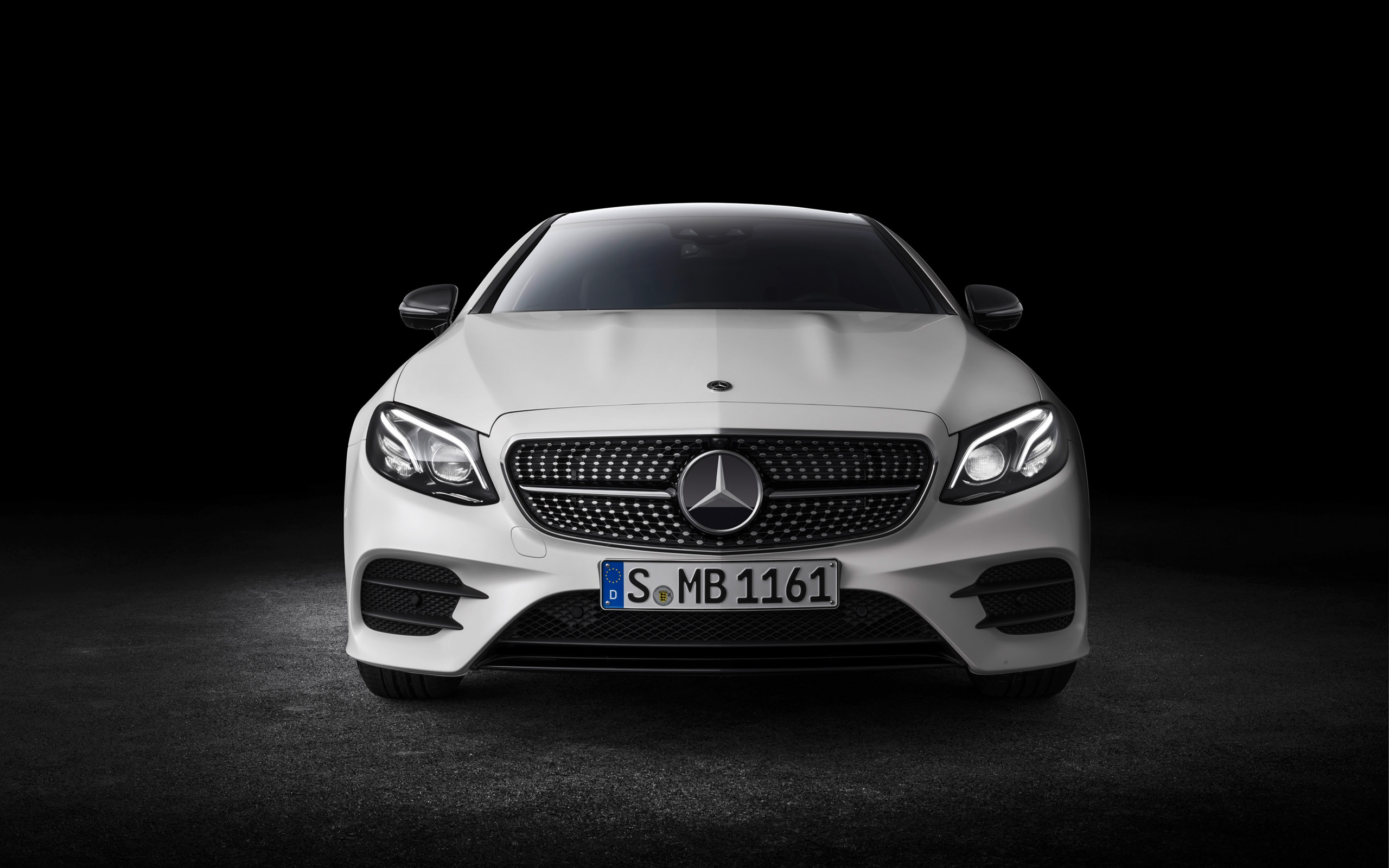 White Mercedes-Benz E-Class Coupe with S MB 1161 license plate HD Wallpaper