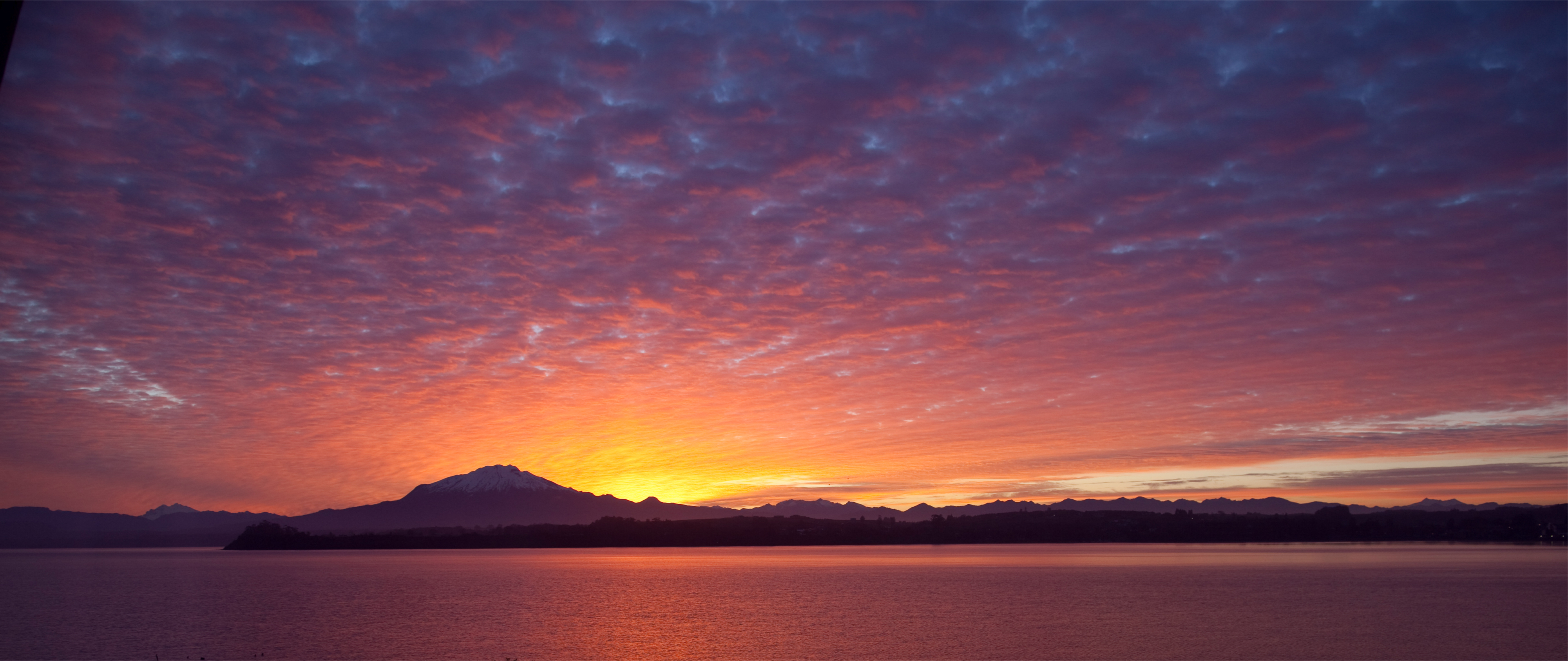 Sunset over Lake Llanquihue near Puerto Varas, Chile HD Wallpaper