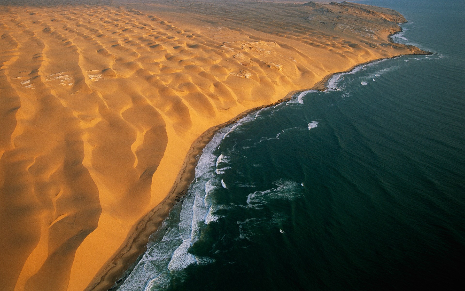 Namib Desert dunes meet the Atlantic Ocean HD Wallpaper