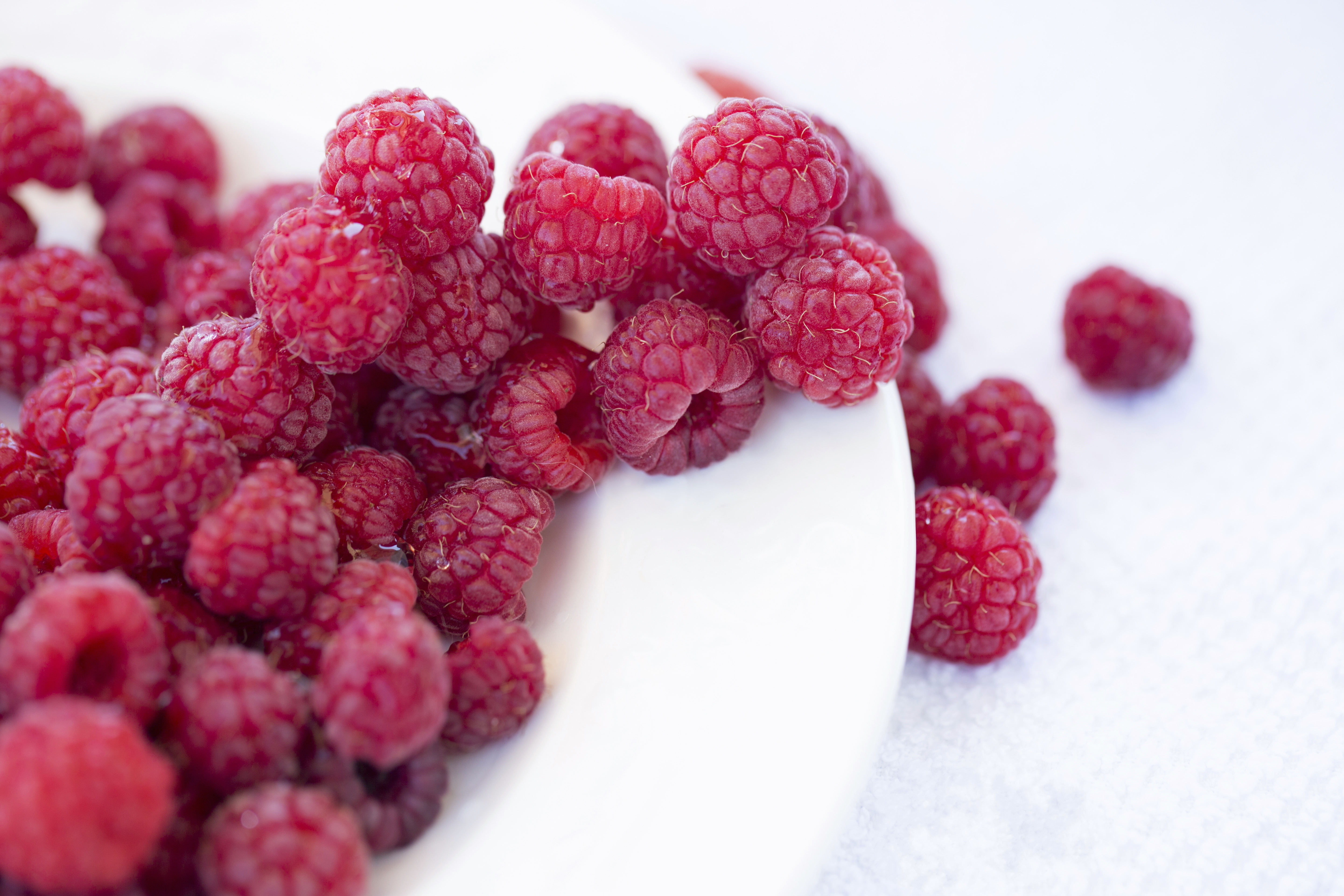 Raspberry fruits, Raspberries, 5K HD Wallpaper