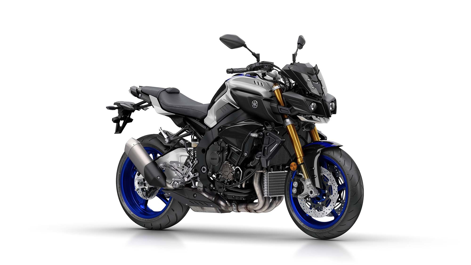 2017 Yamaha MT-10 motorcycle HD Wallpaper
