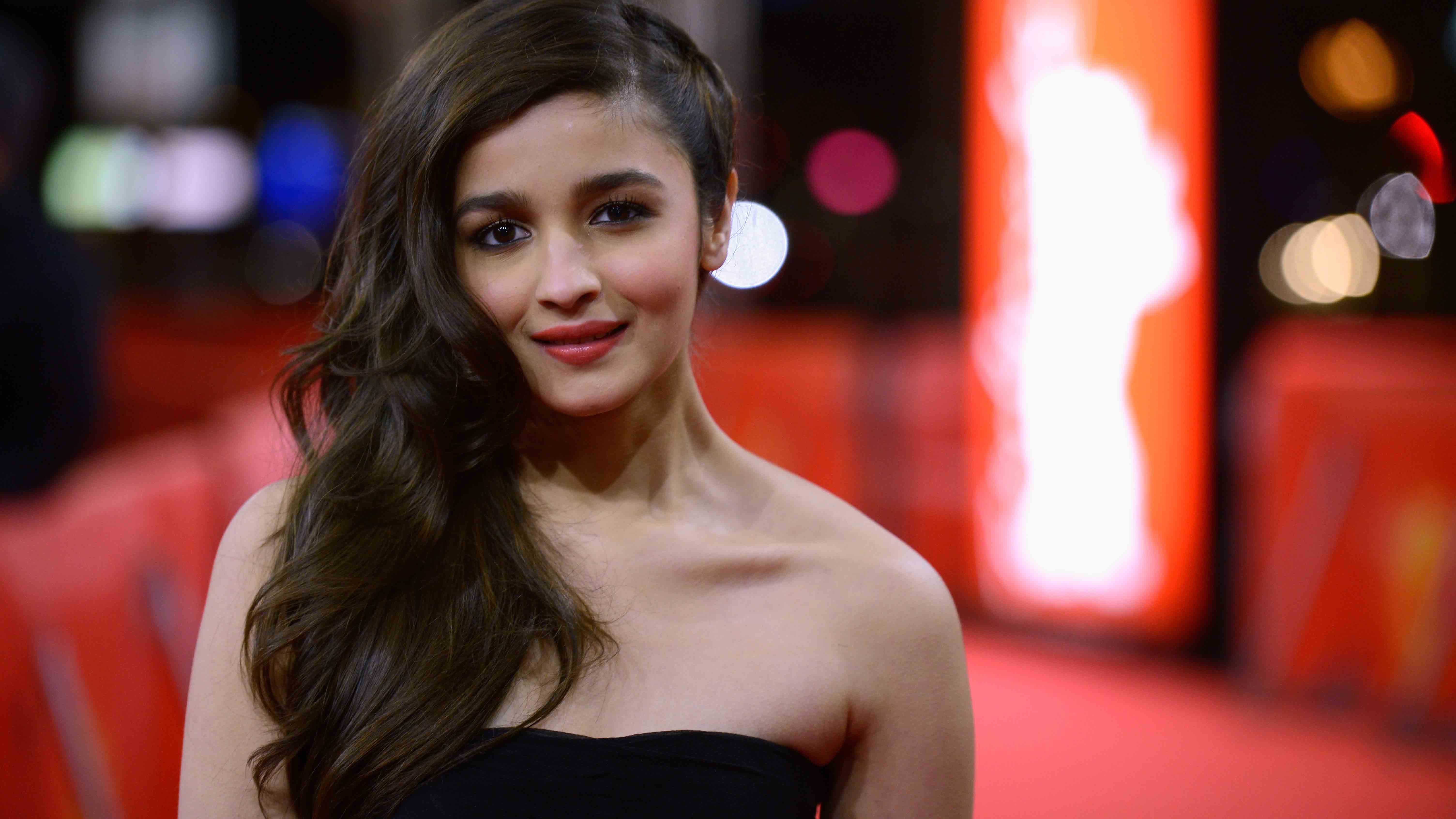 Alia Bhatt at Berlin International Film Festival HD Wallpaper