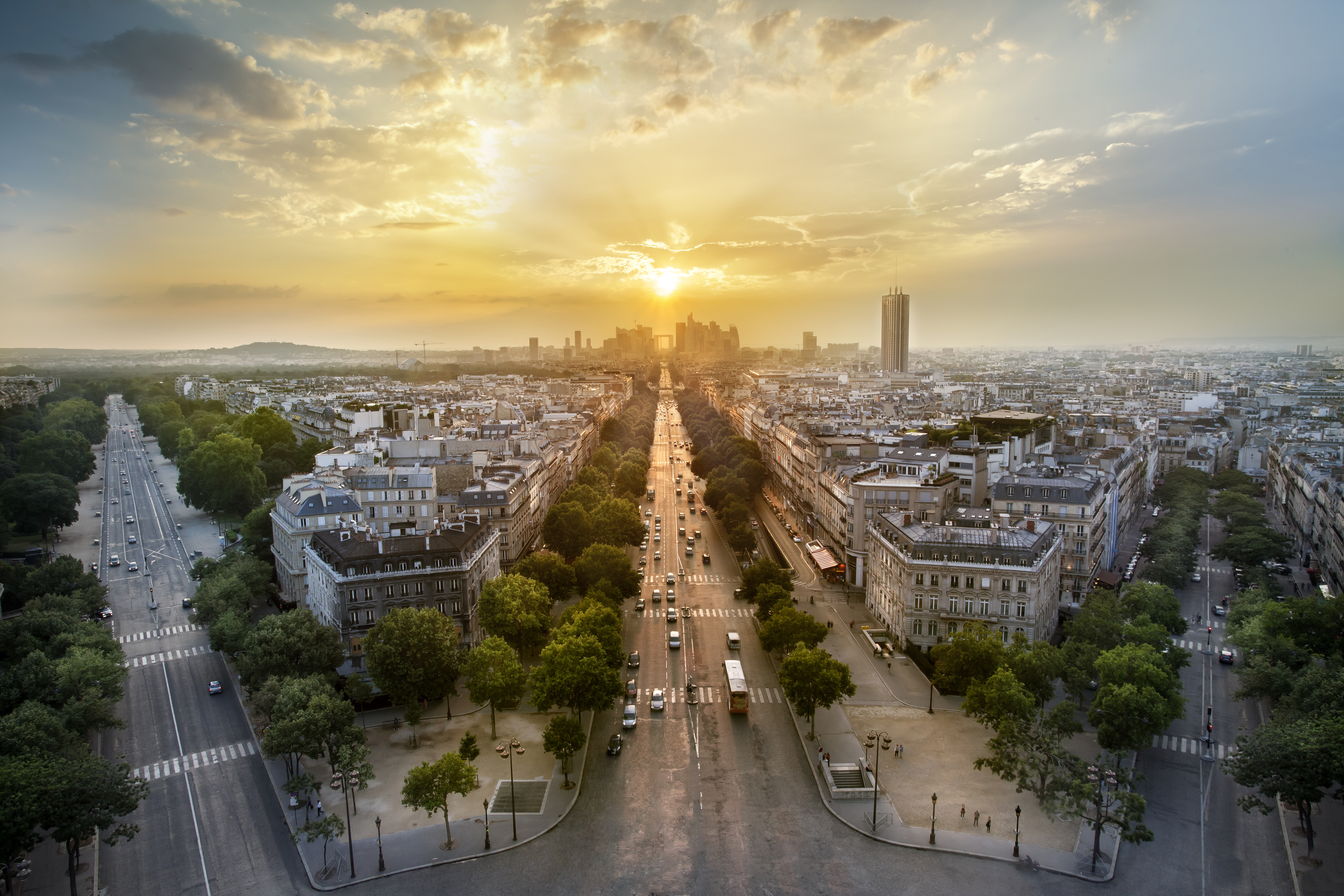 4K Paris La Défense cityscape at sunset HD Wallpaper