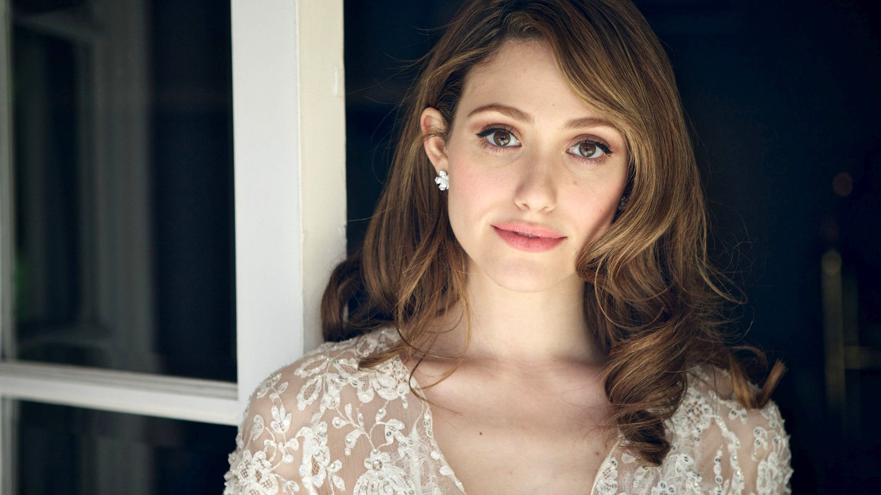Emmy Rossum HD Wallpaper