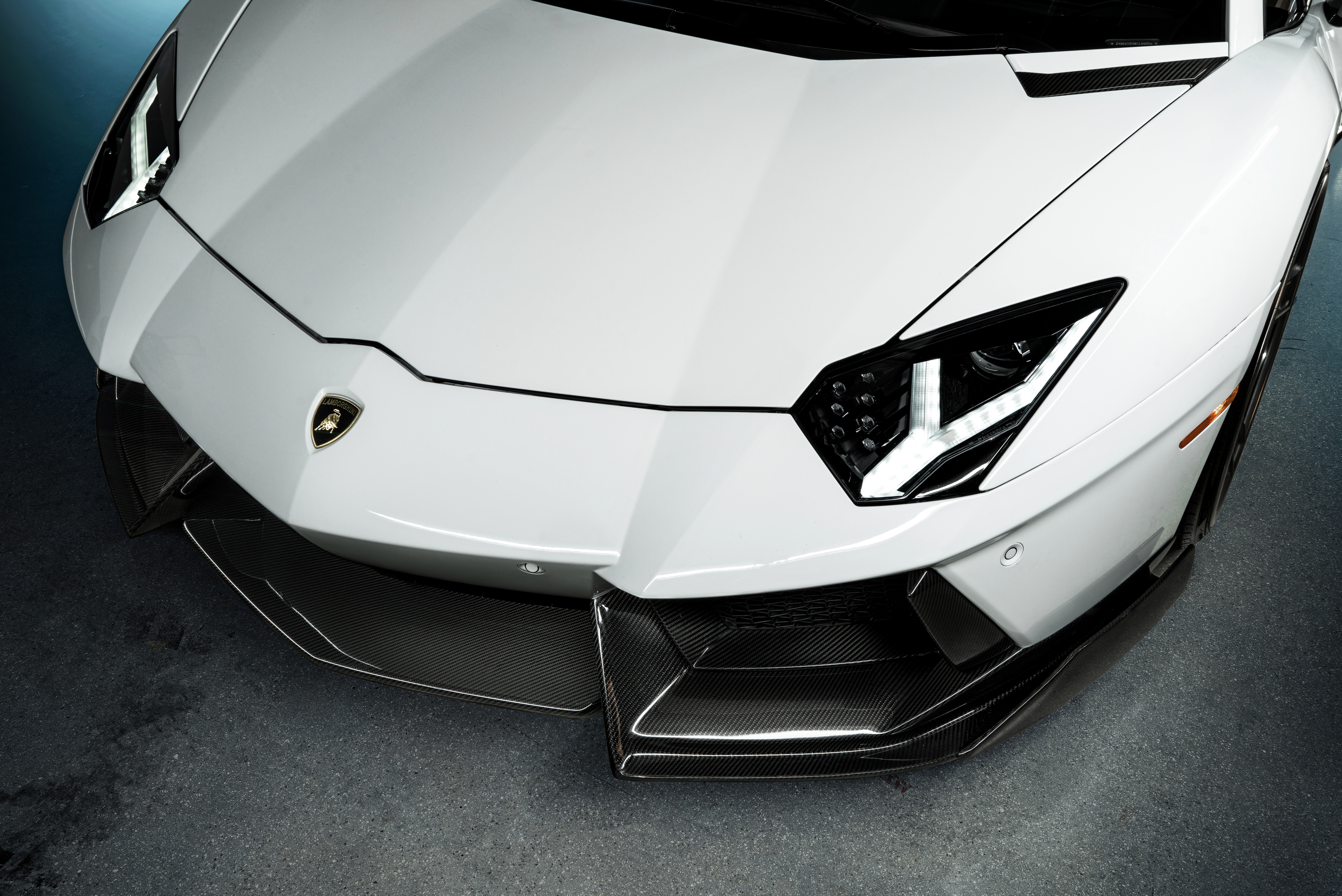 Lamborghini Aventador with ADV1 Wheels HD Wallpaper