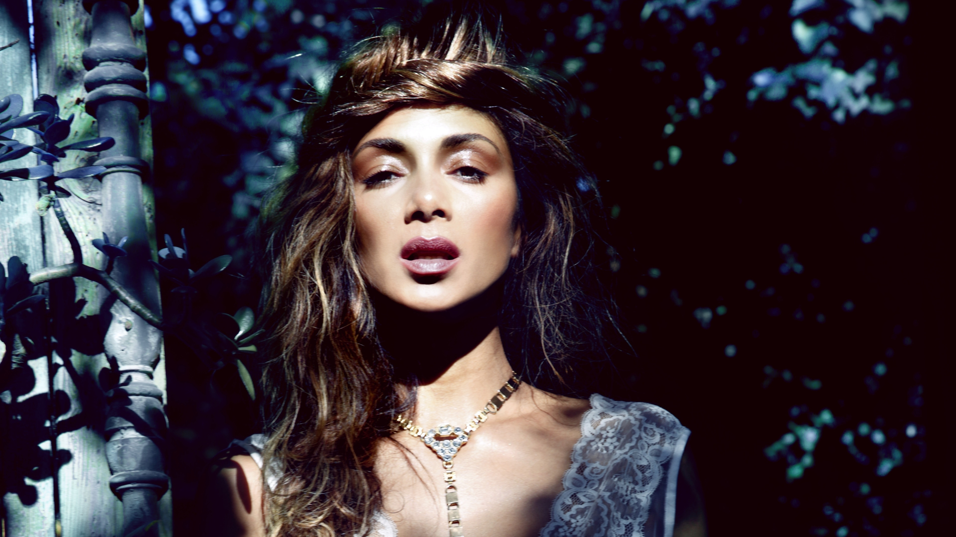 Nicole Scherzinger from On the Rocks 4K HD Wallpaper