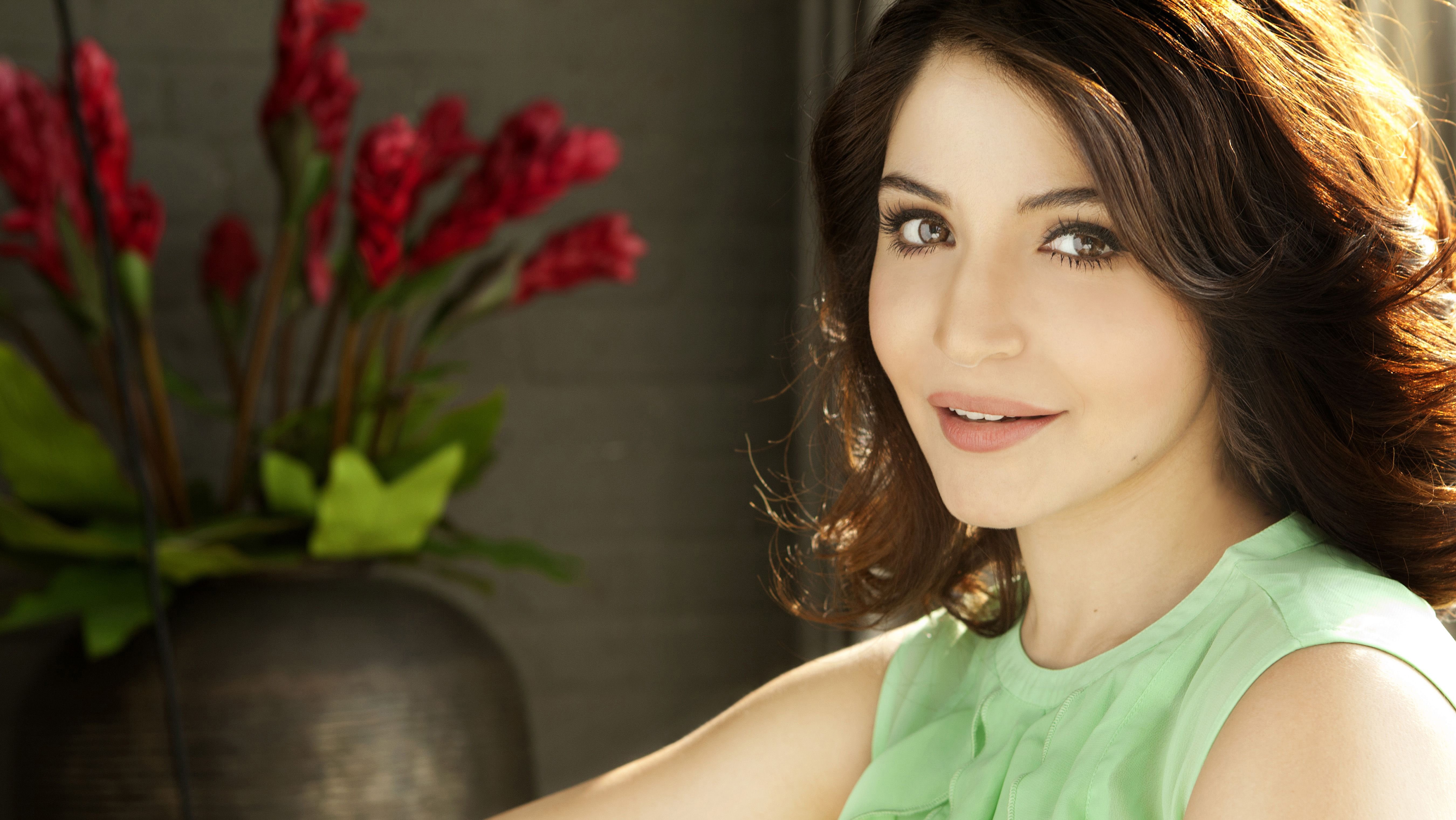 Anushka Sharma 4K HD Wallpaper