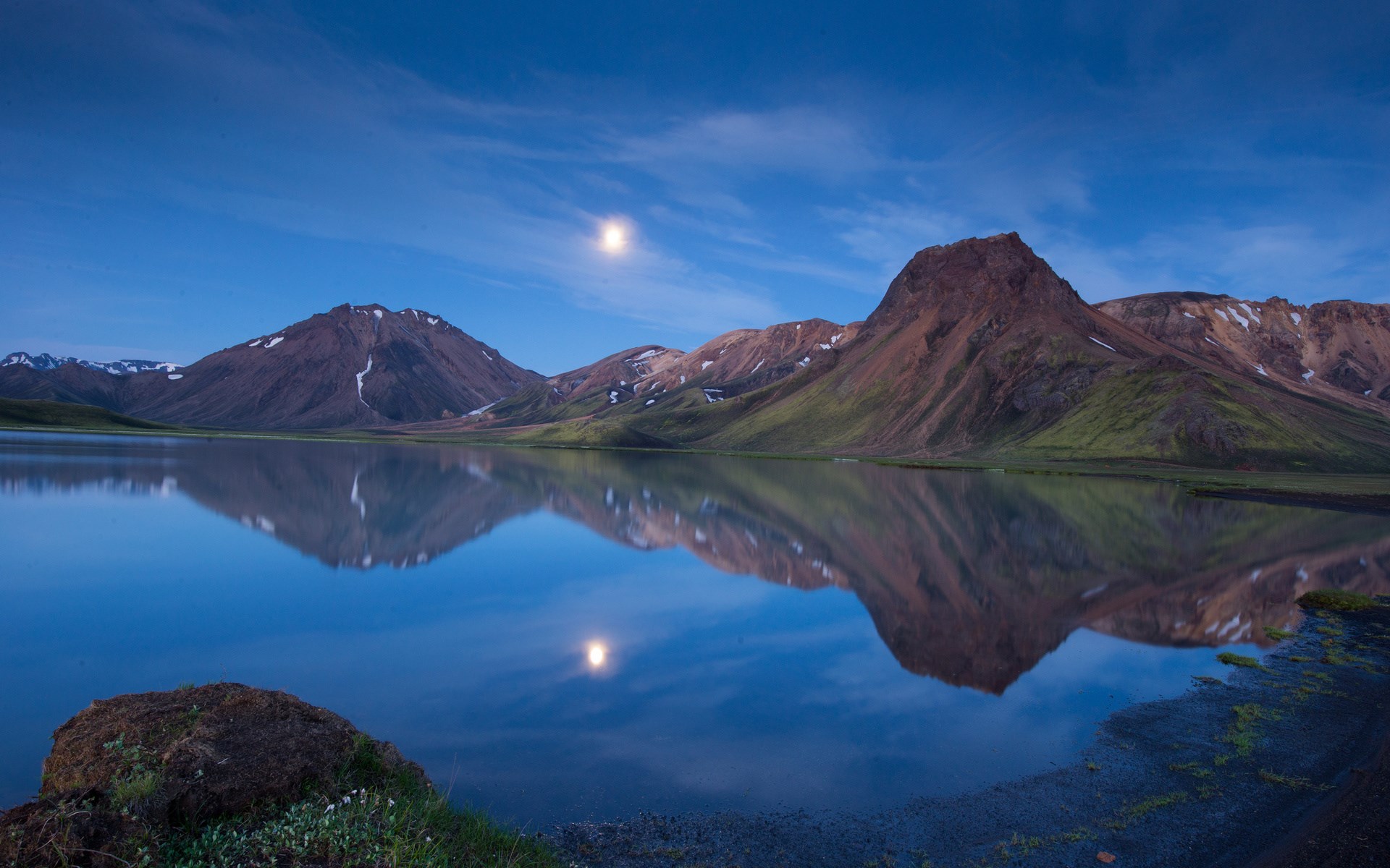 Moonlit lake reflects mountains and sky HD Wallpaper