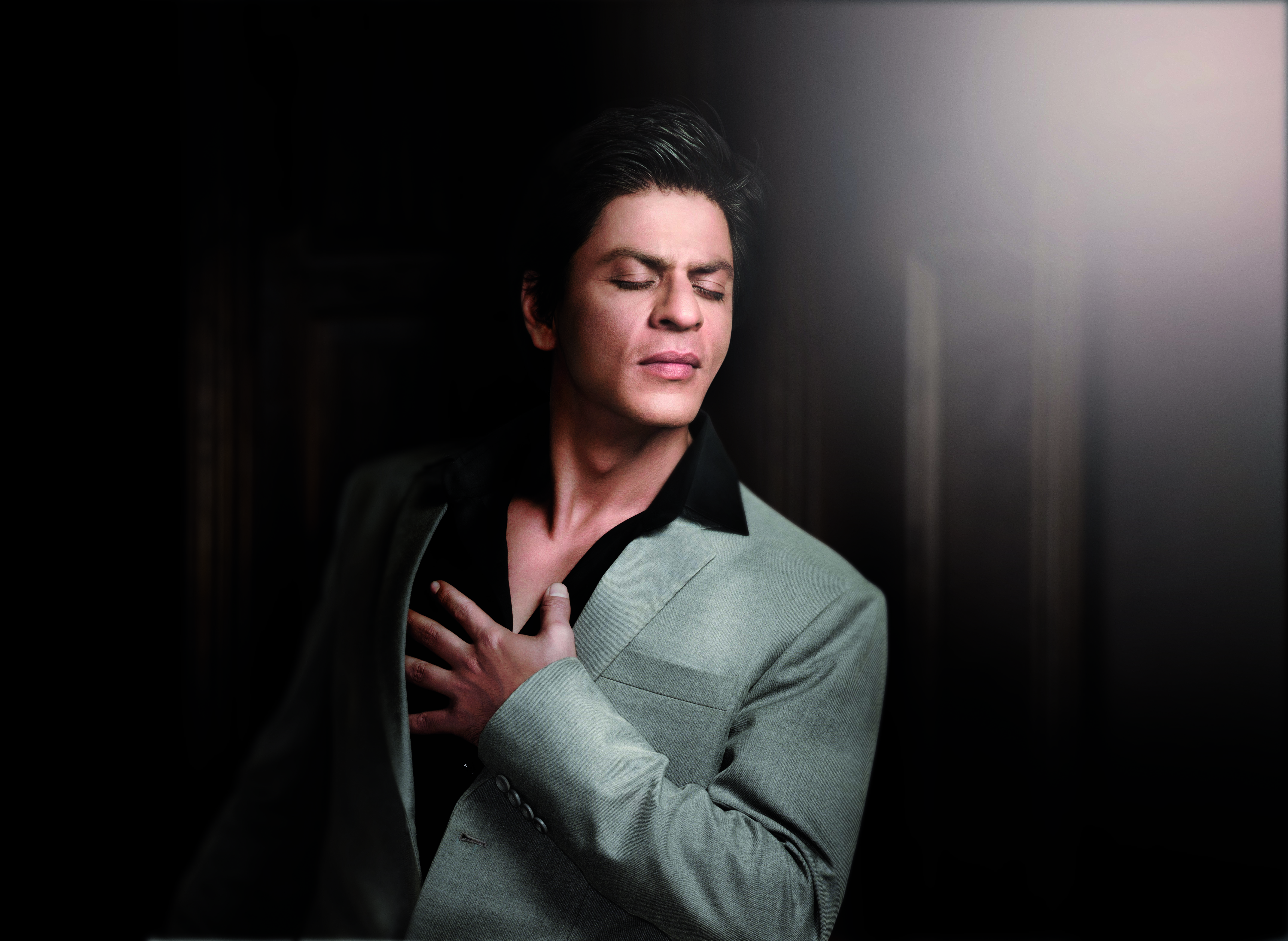 Shah Rukh Khan in a Grey Suit HD Wallpaper