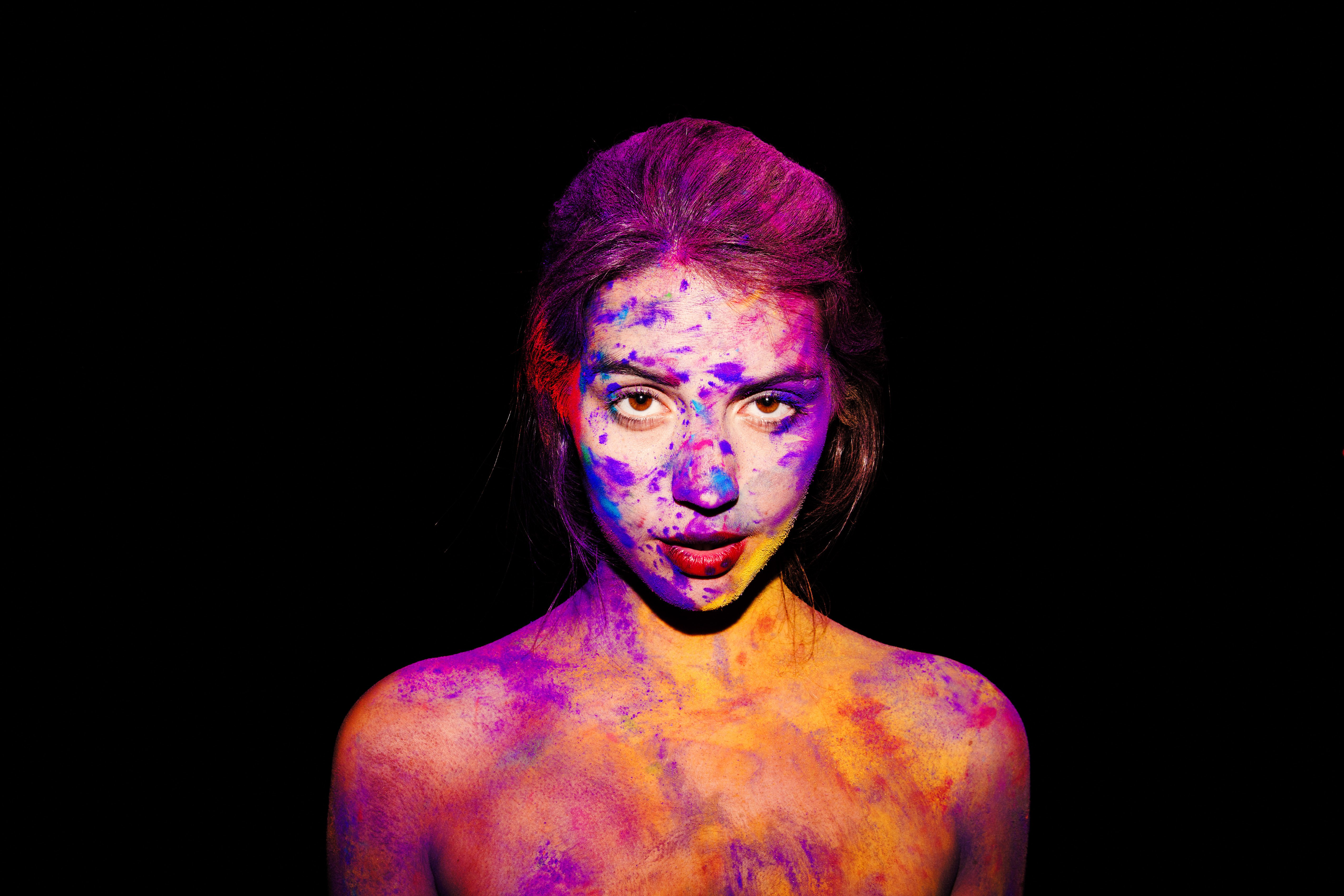 Adelaide Kane with colorful paint HD Wallpaper
