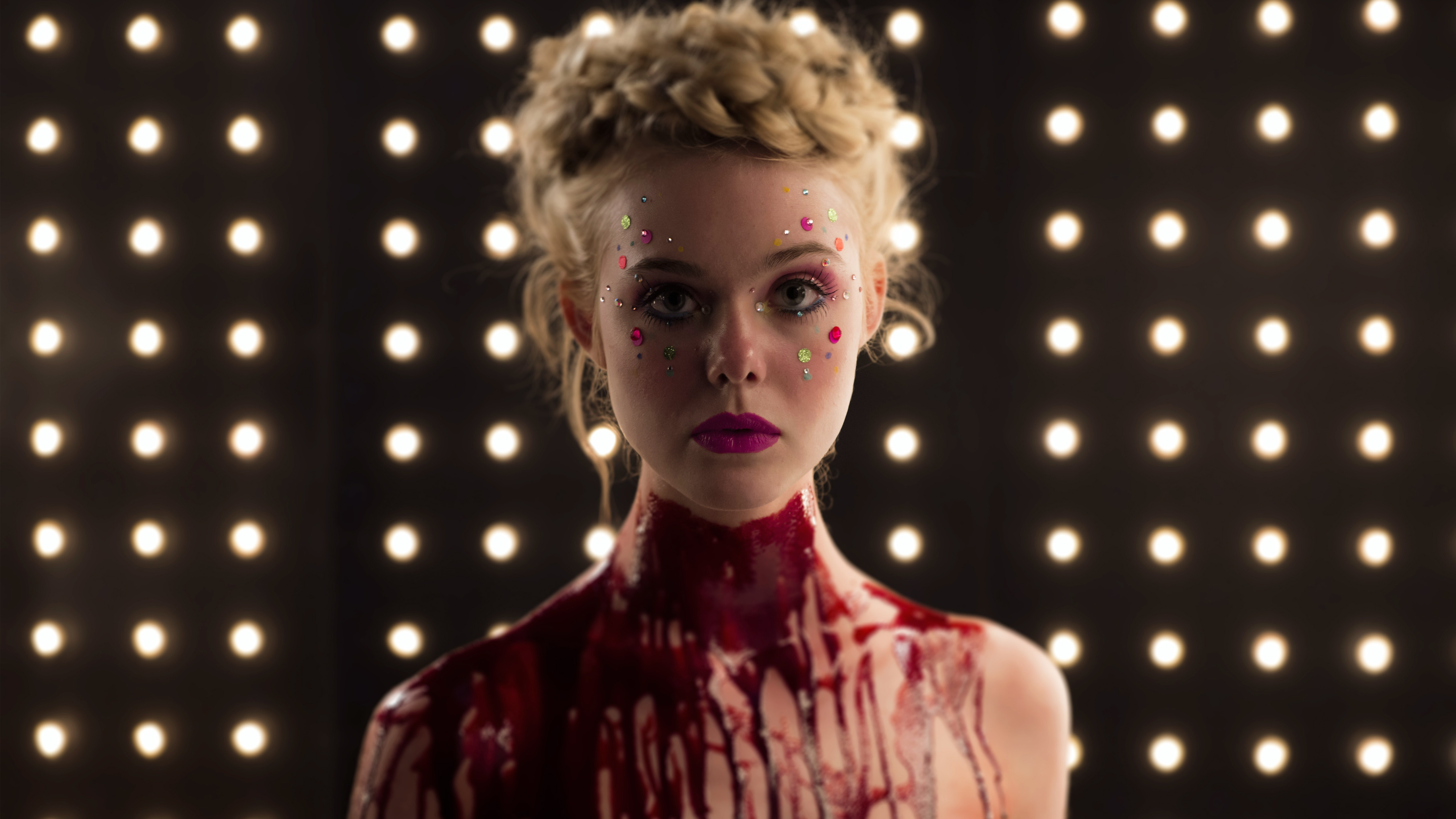 Elle Fanning in The Neon Demon HD Wallpaper
