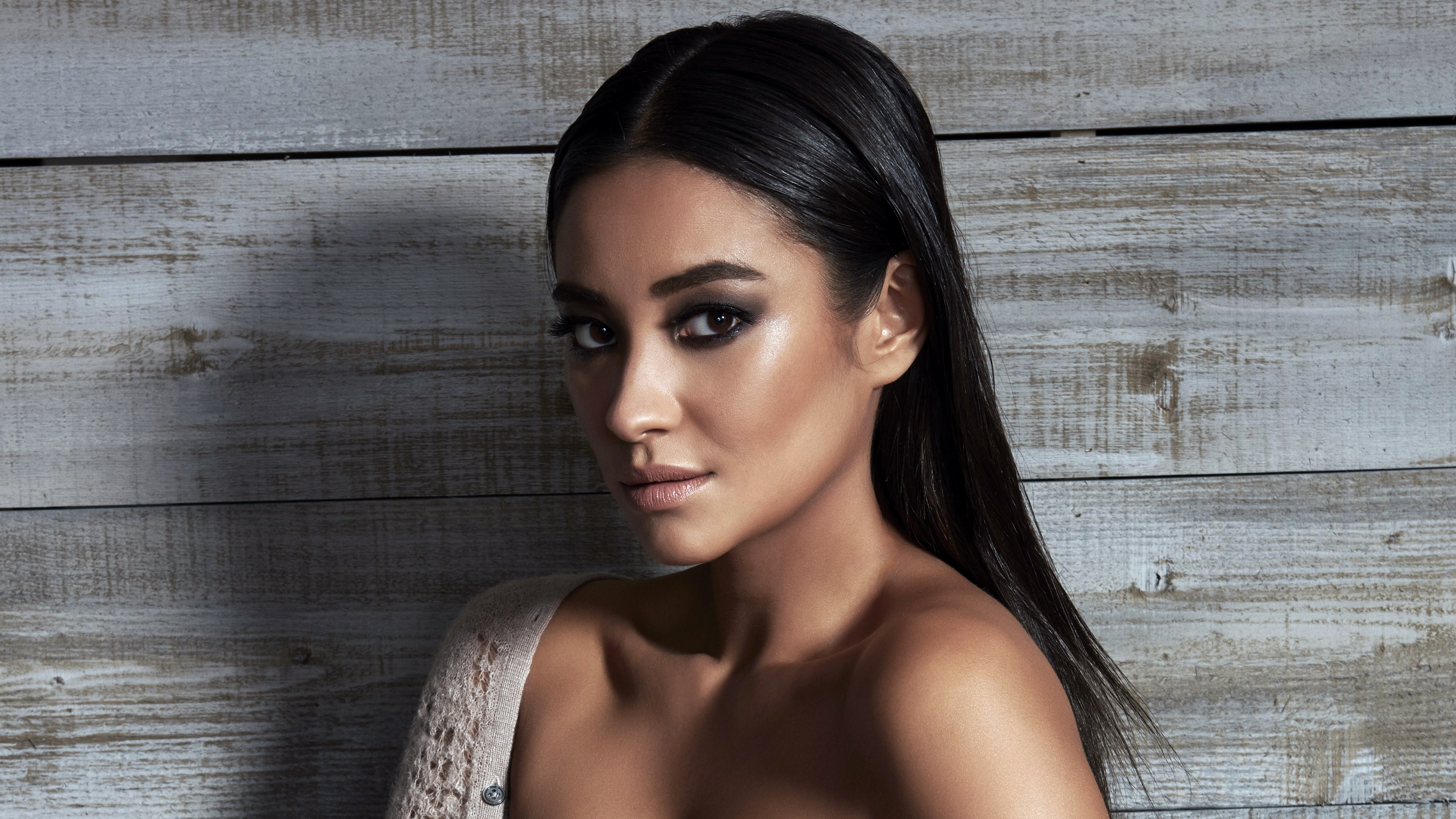 Shay Mitchell HD Wallpaper