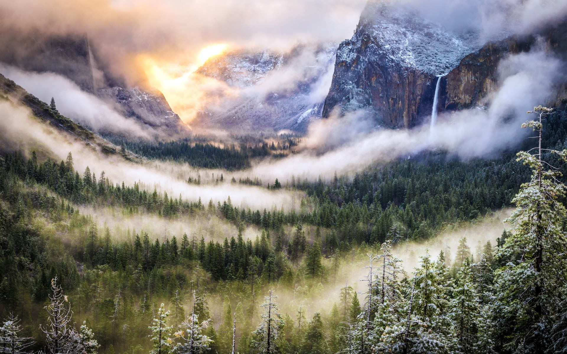 Yosemite Valley with waterfalls and fog HD Wallpaper