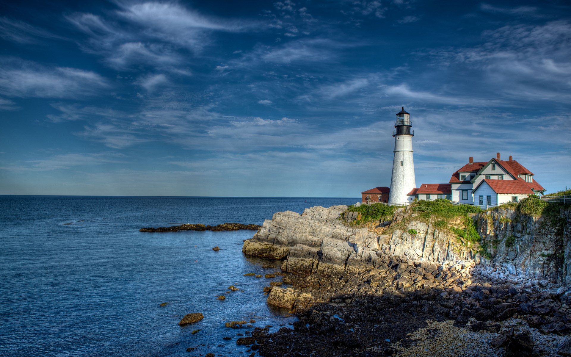 Portland Head Light Lighthouse on a rocky coast HD Wallpaper