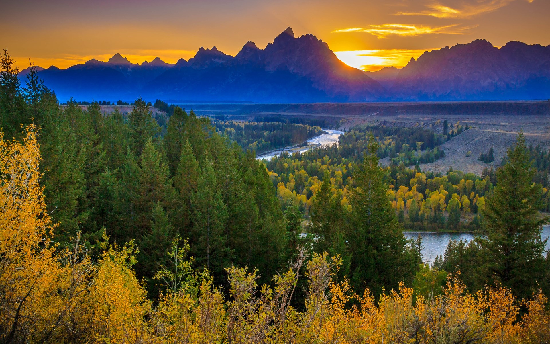 Grand Teton National Park at Sunset HD Wallpaper