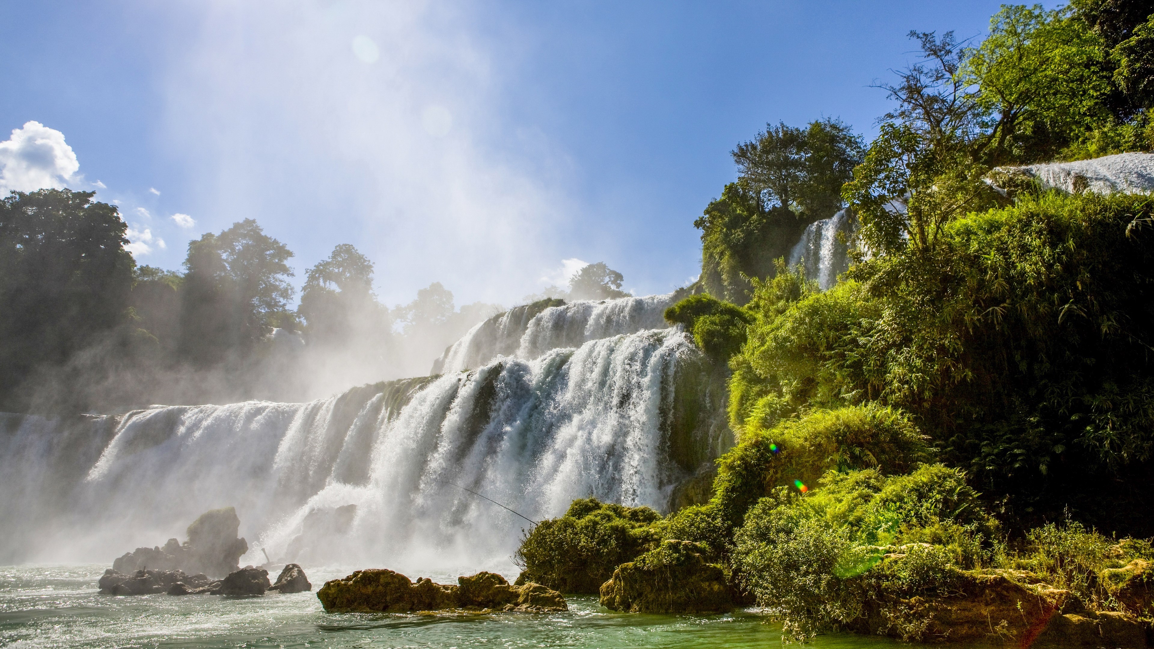 Ban Gioc Waterfall, Vietnam HD Wallpaper