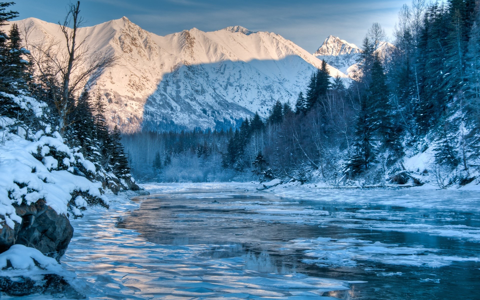 Snowy mountains and frozen river in Alaska HD Wallpaper