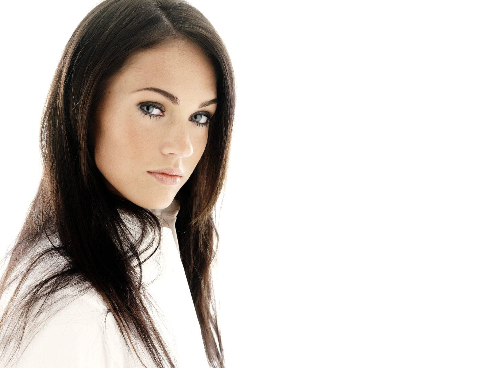 Megan Fox HD Wallpaper