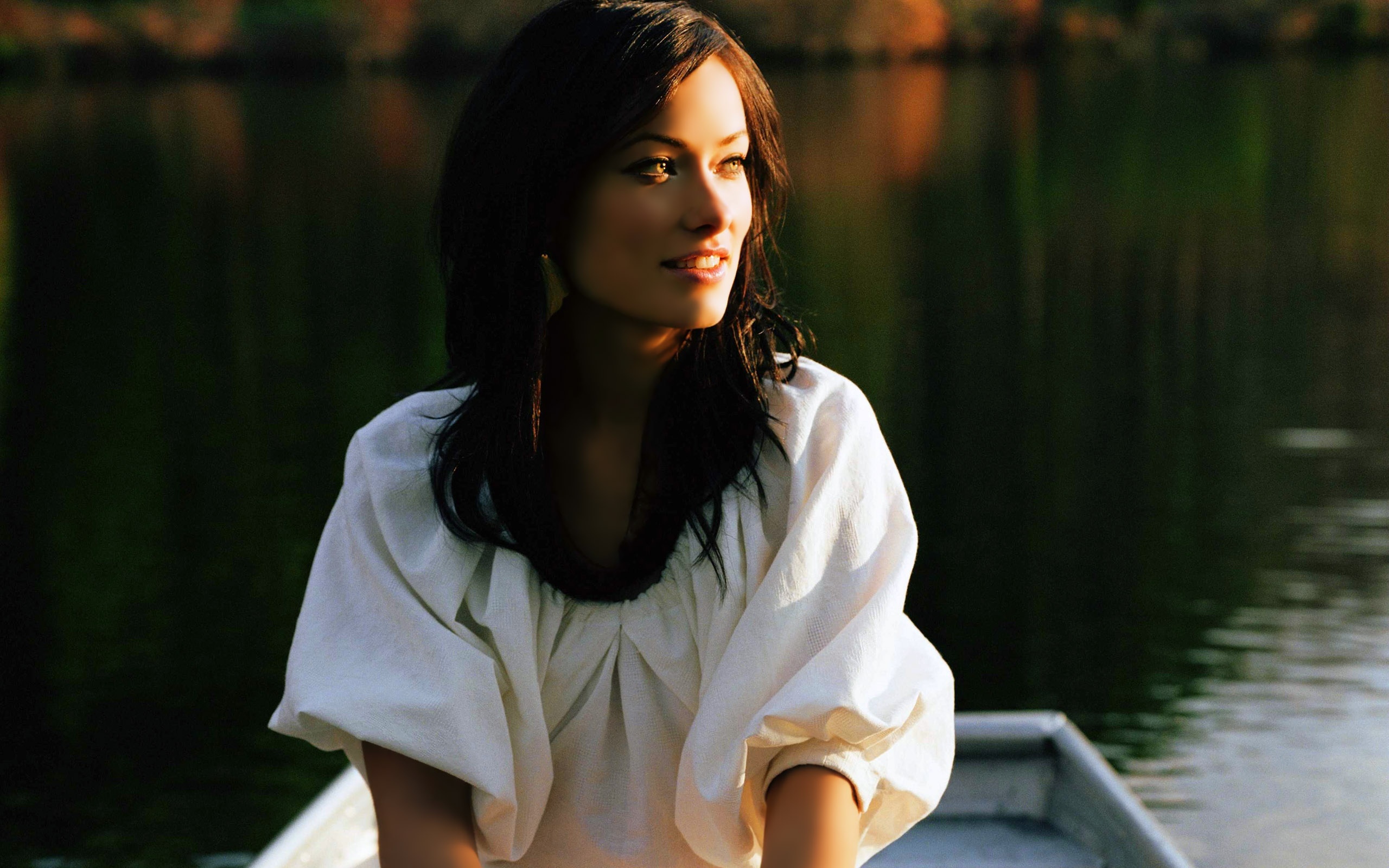 Olivia Wilde in a boat HD Wallpaper