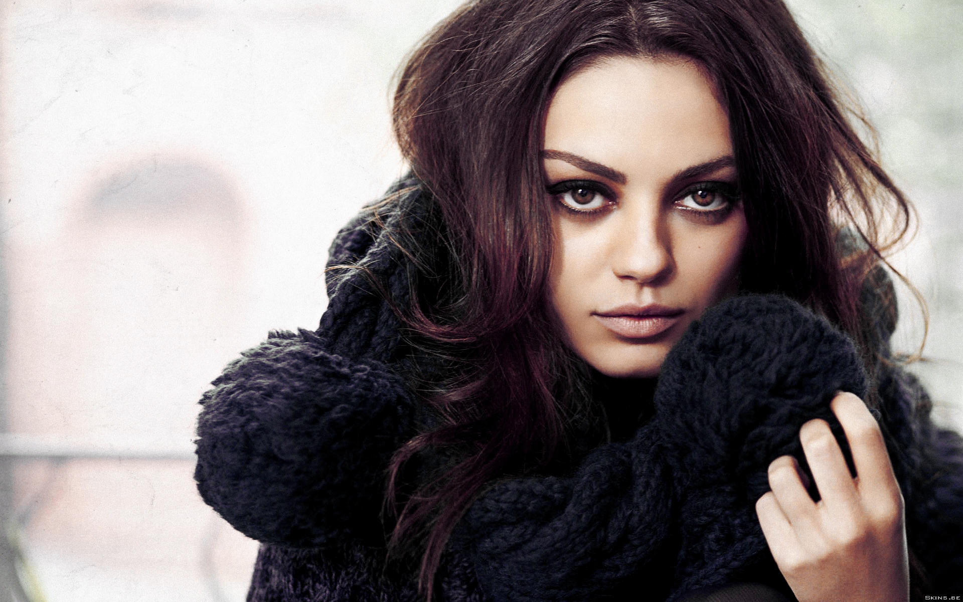 Mila Kunis in a dark scarf HD Wallpaper