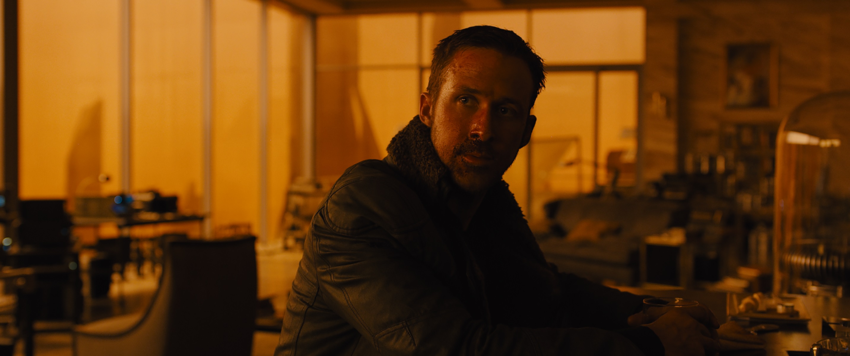 Ryan Gosling in Blade Runner 2049 HD Wallpaper